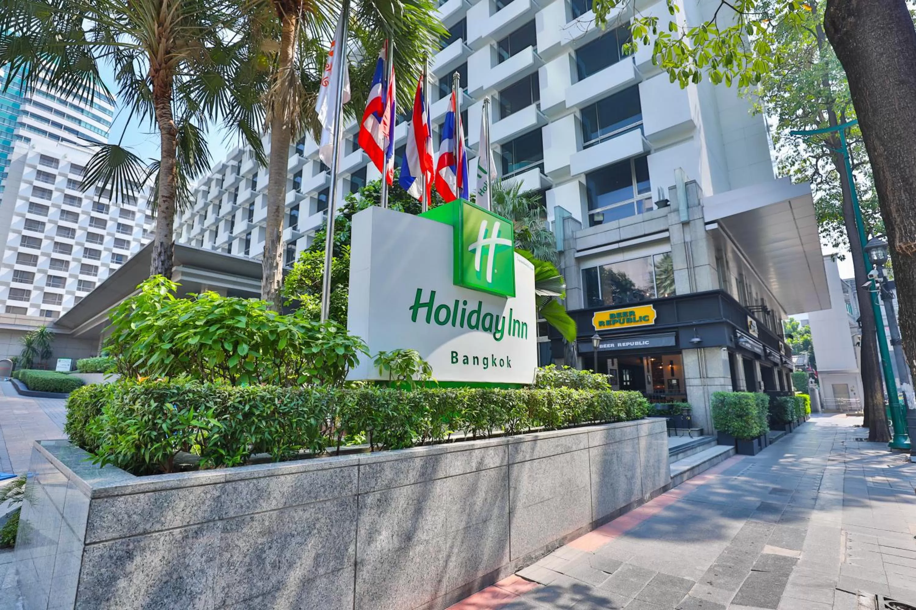 Property building in Holiday Inn Bangkok by IHG