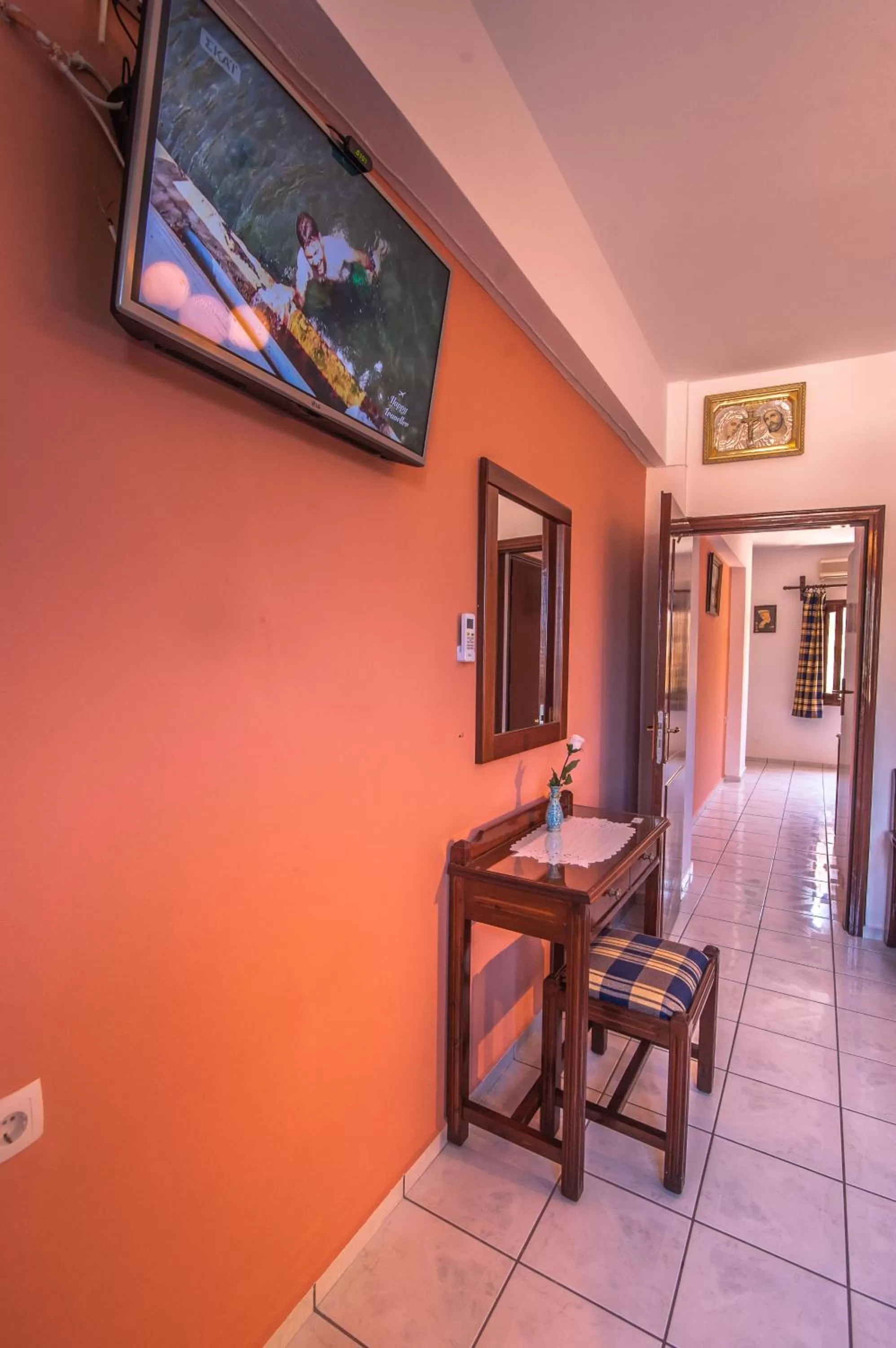 TV and multimedia in Poco Loco Bed & Breakfast