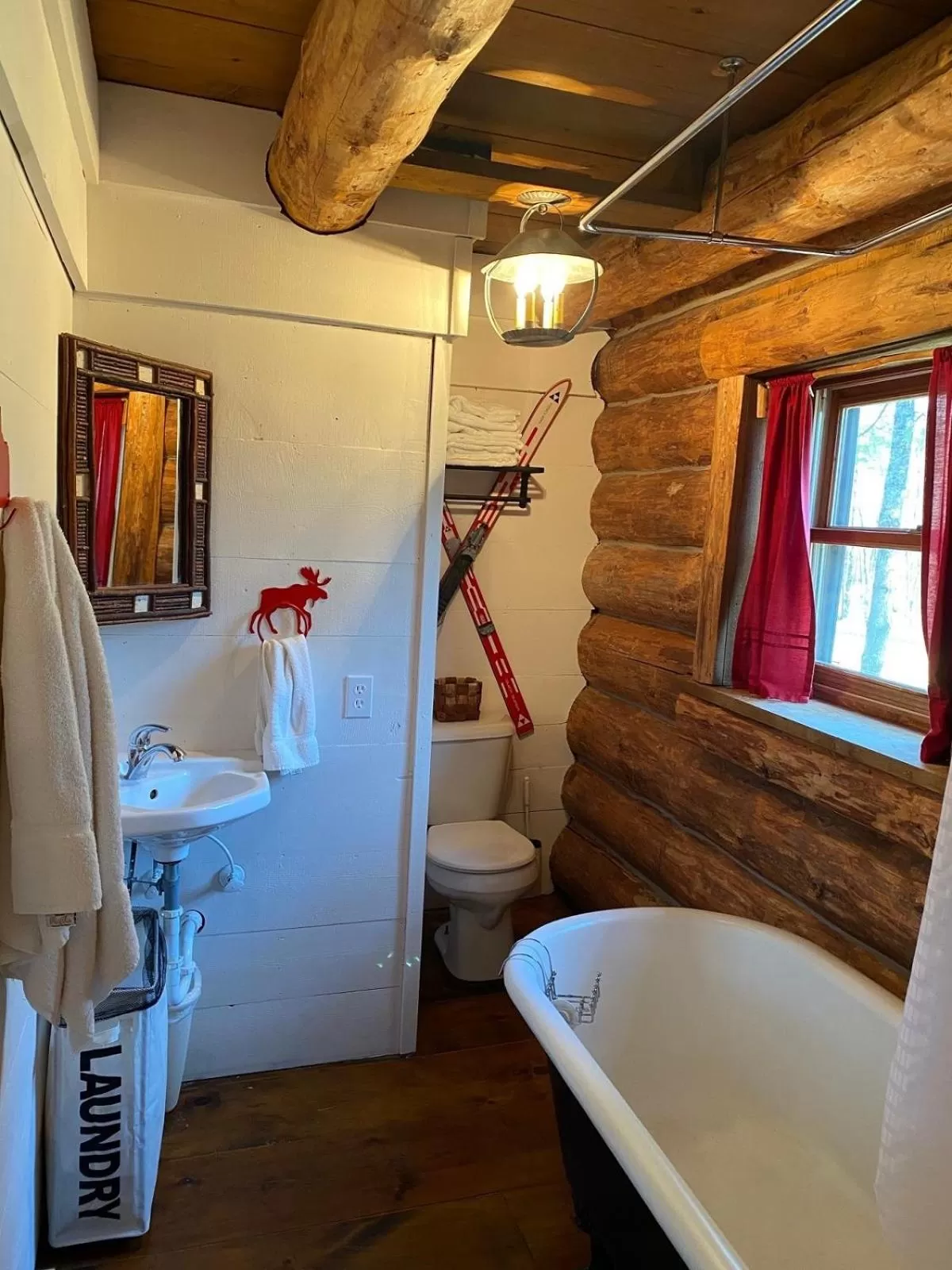 Bathroom in Drummond Island Resort