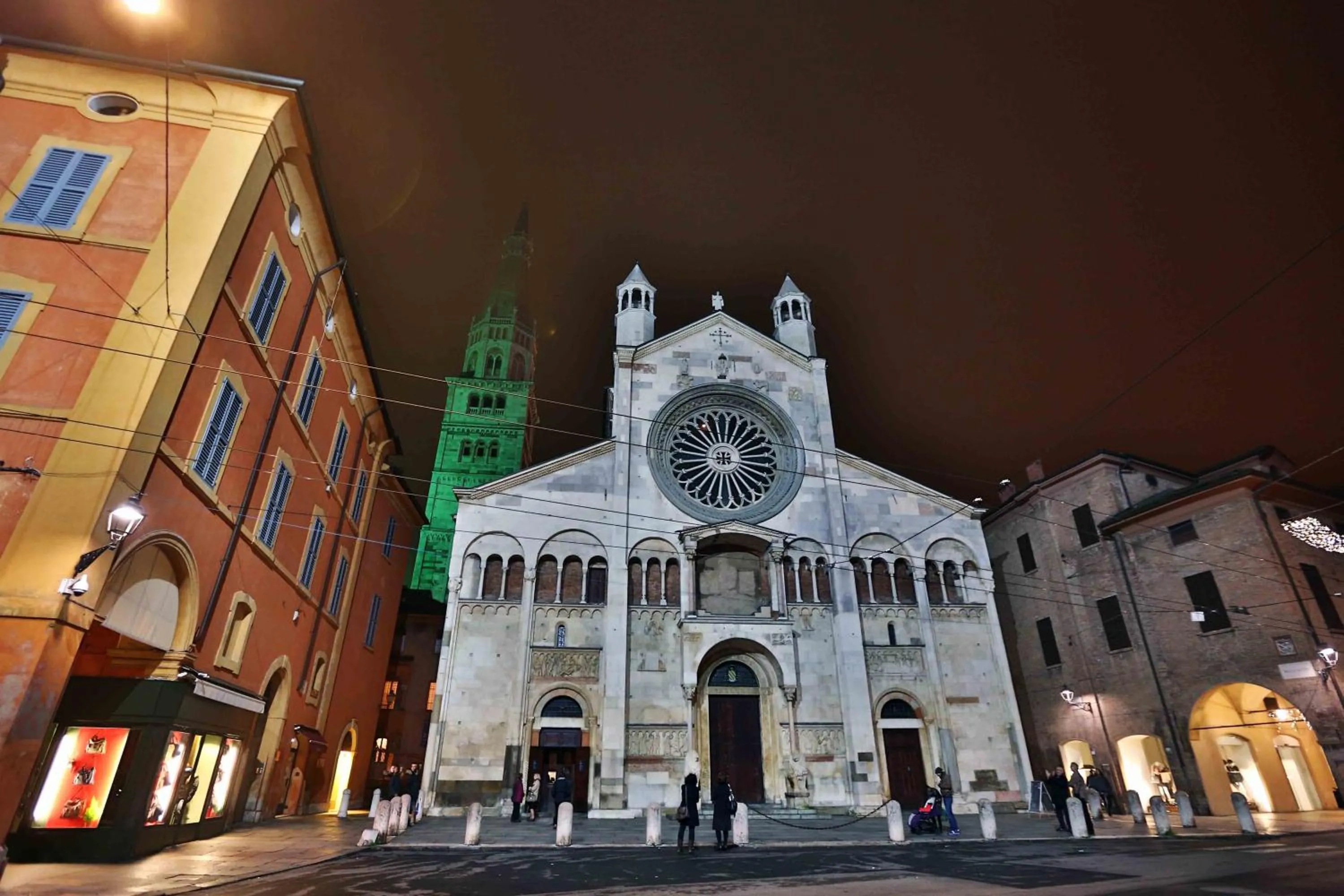 Neighbourhood in Central Park Hotel Modena