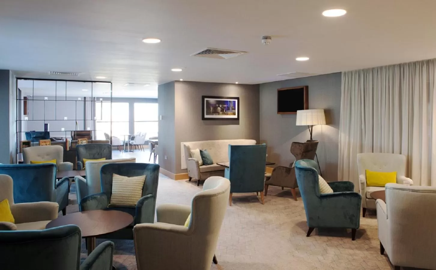 Standard Queen room with Two Double Beds with Lounge Access in Crowne Plaza Newcastle - Stephenson Quarter by IHG