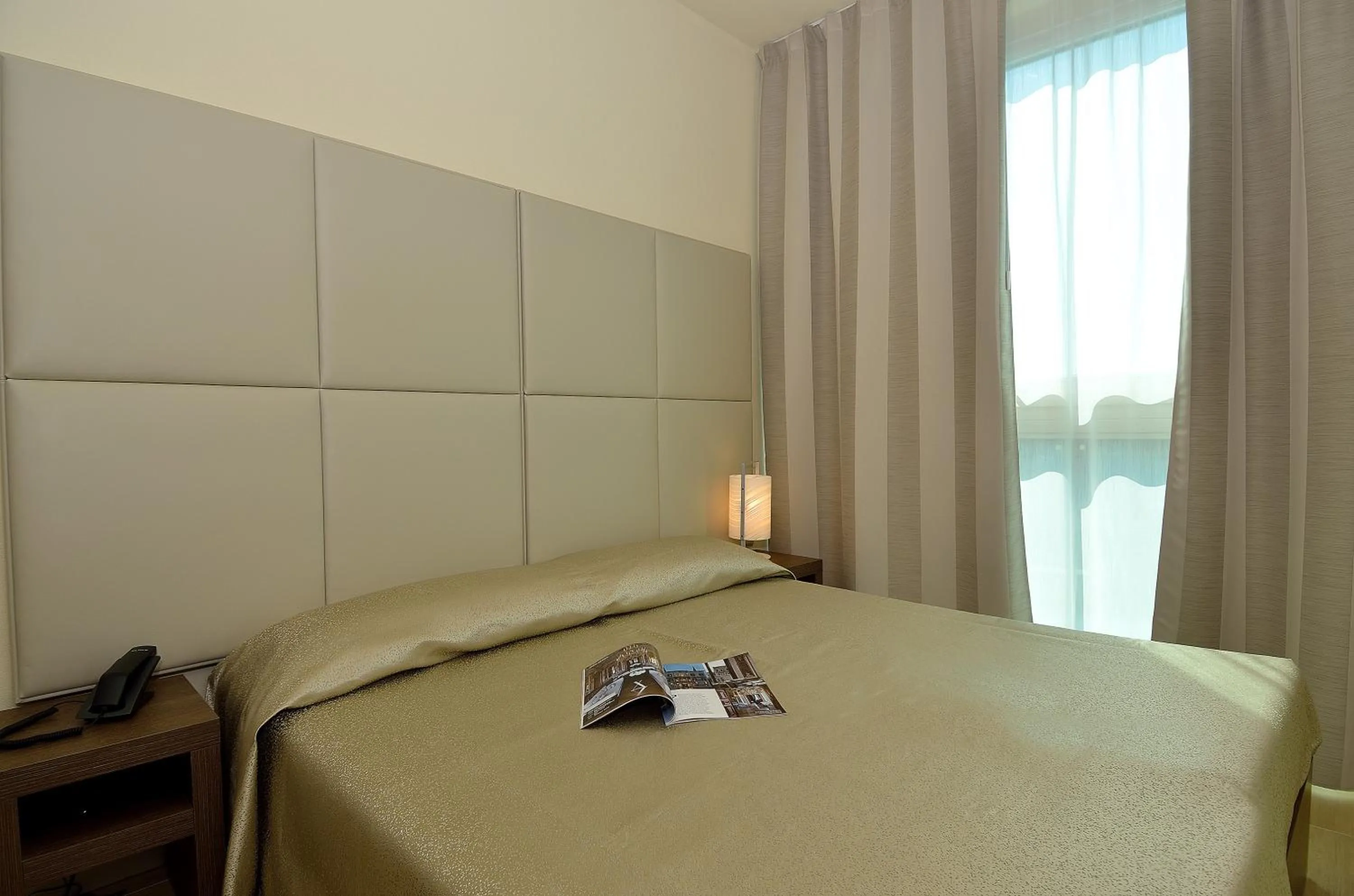 Photo of the whole room, Bed in Hotel San Giuliano