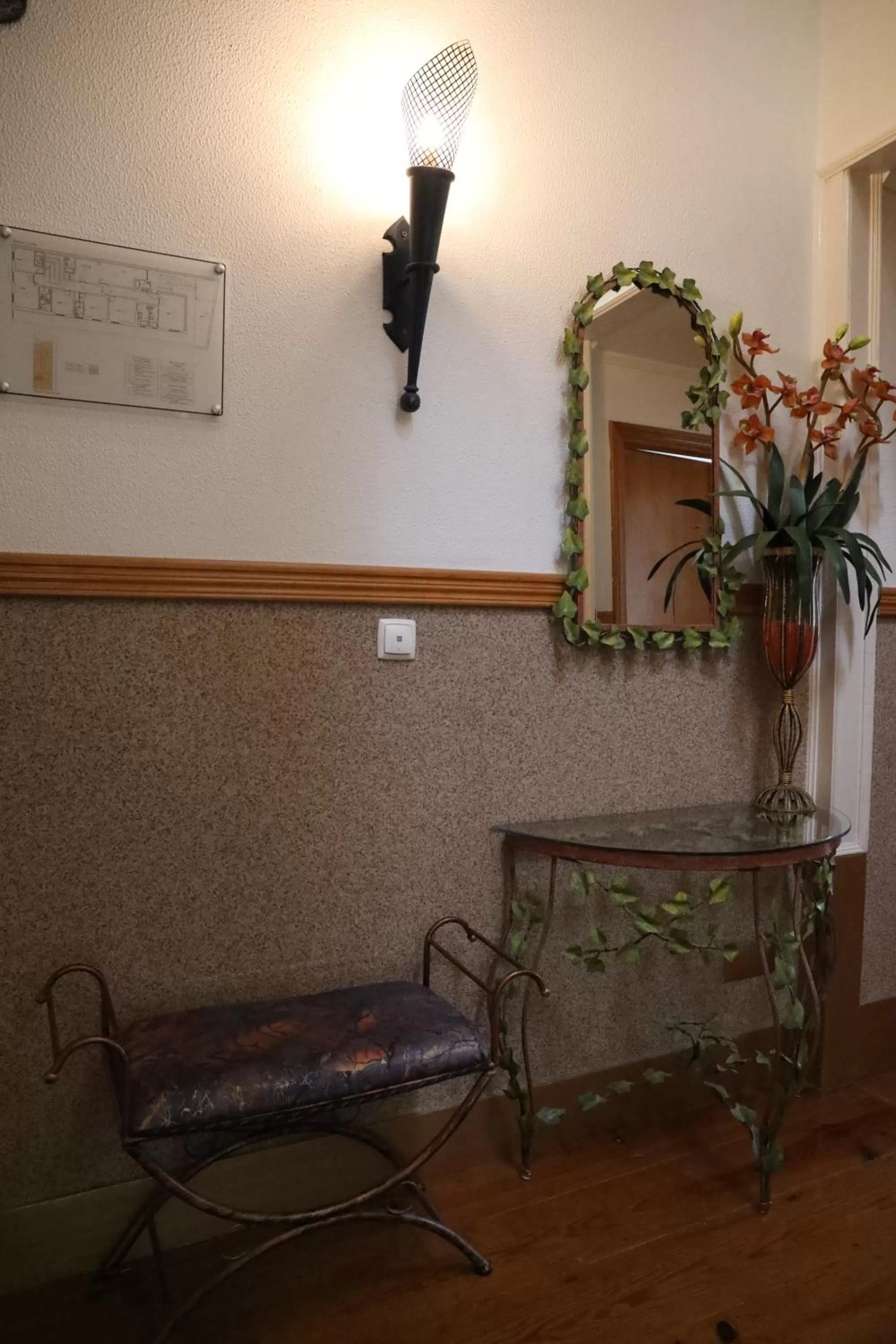 Decorative detail in Hotel Aviz