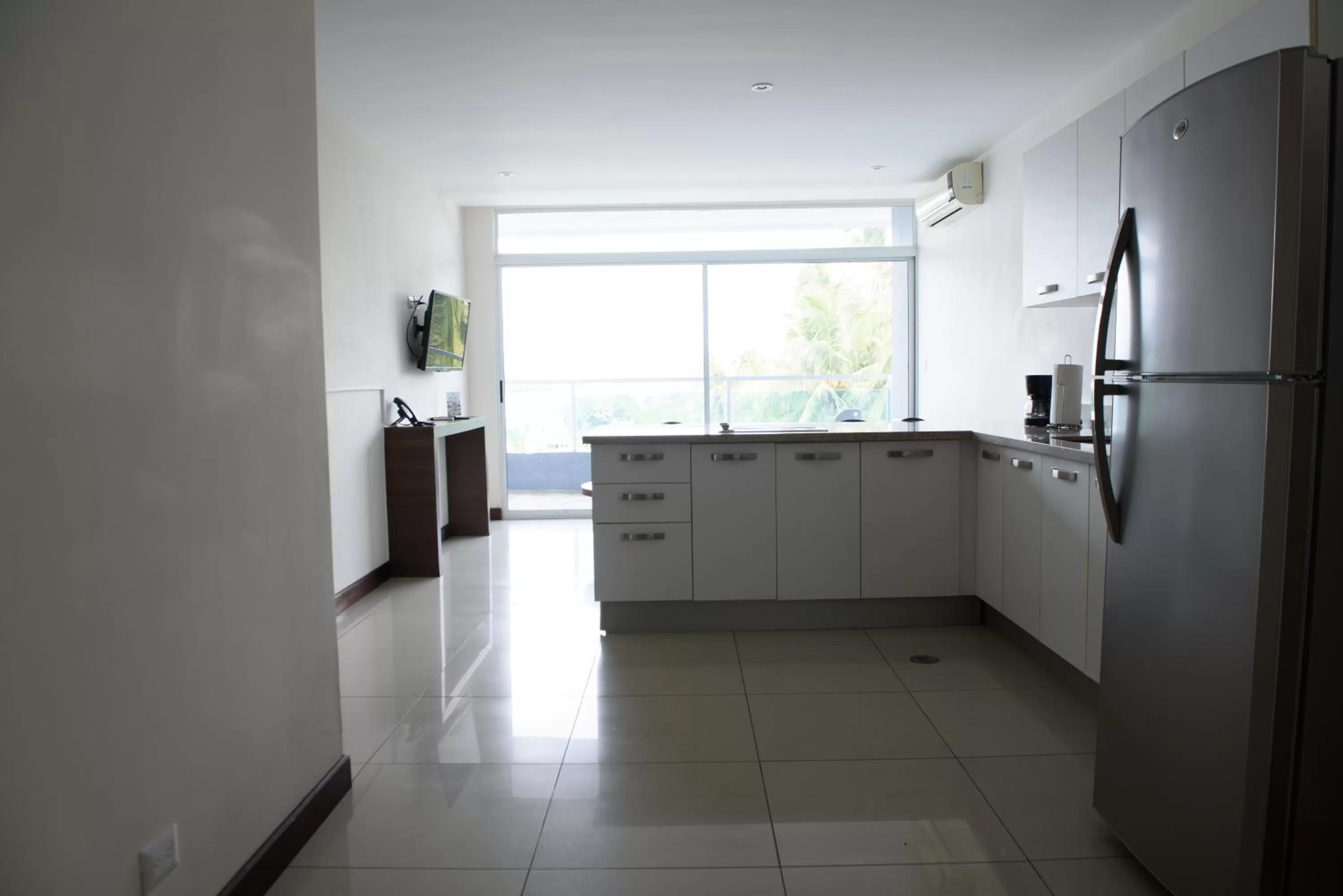 Kitchen or kitchenette in Puerto Azul Hotel
