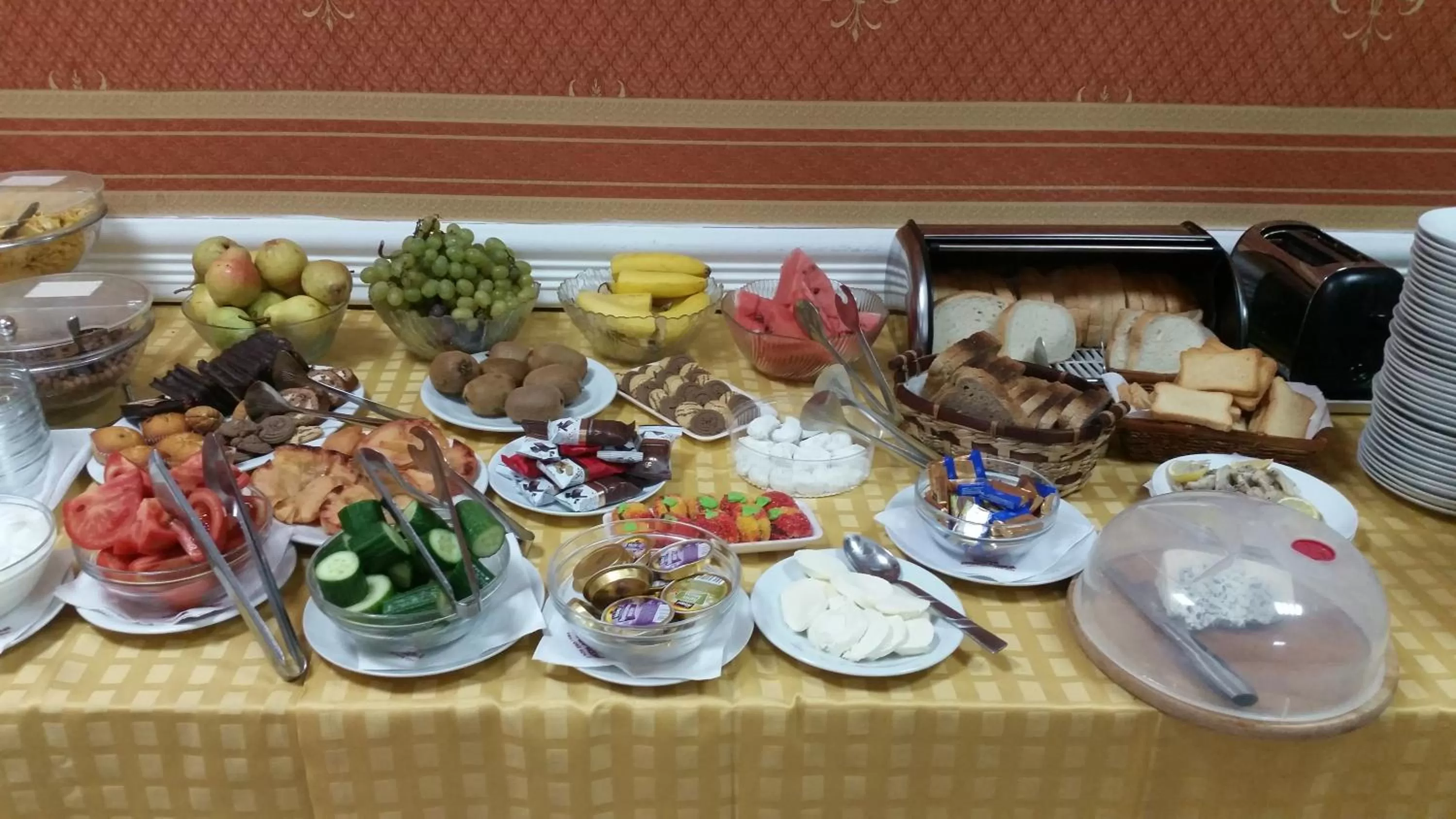 Breakfast in Hotel Dobrudja