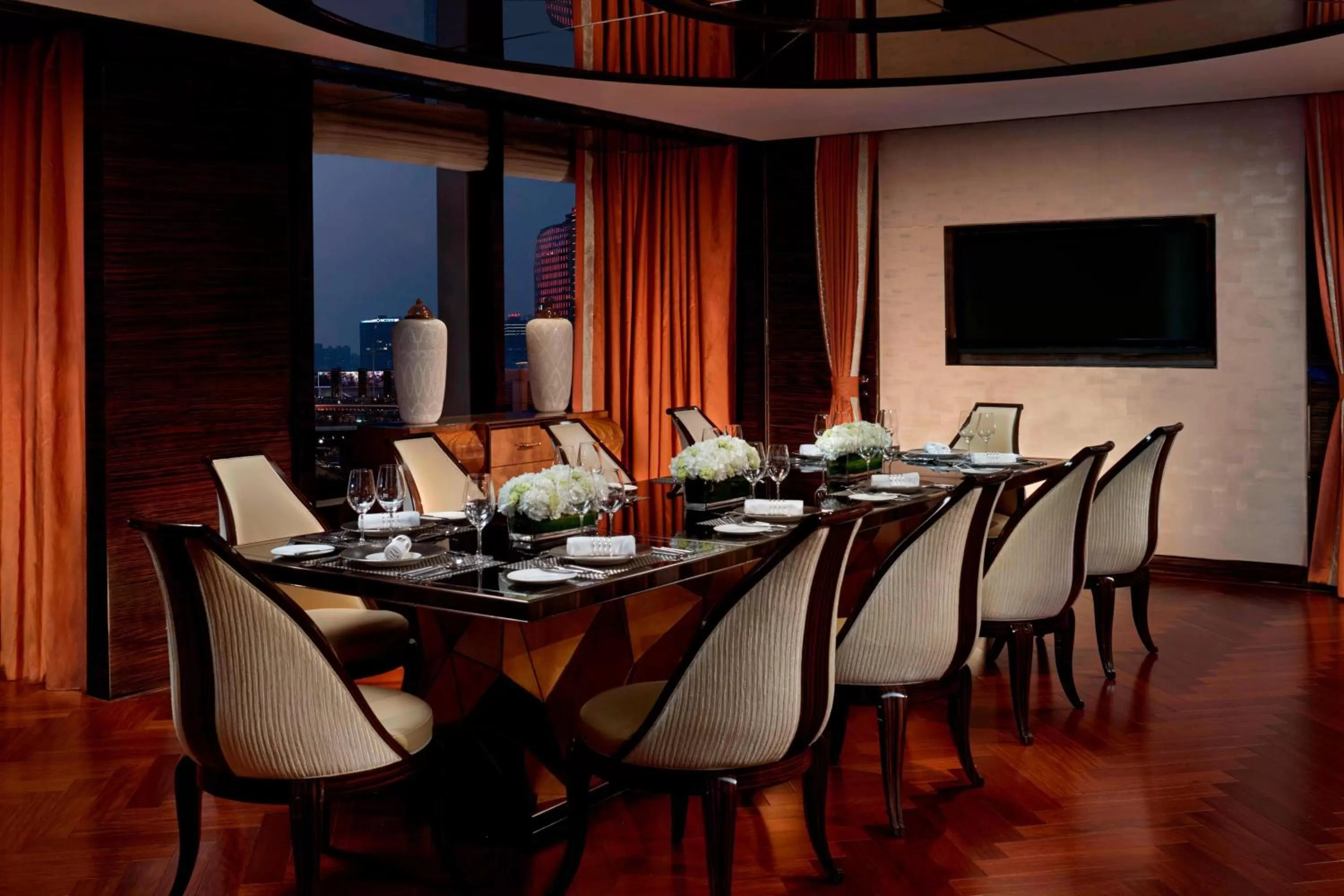 Photo of the whole room in The Ritz-Carlton Shanghai, Pudong