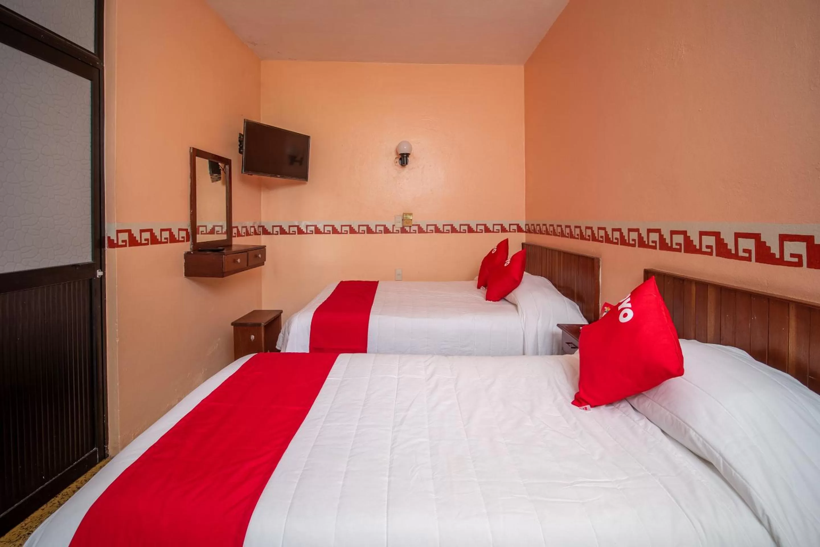 Bedroom in OYO Hotel Arena Surf, Puerto Escondido