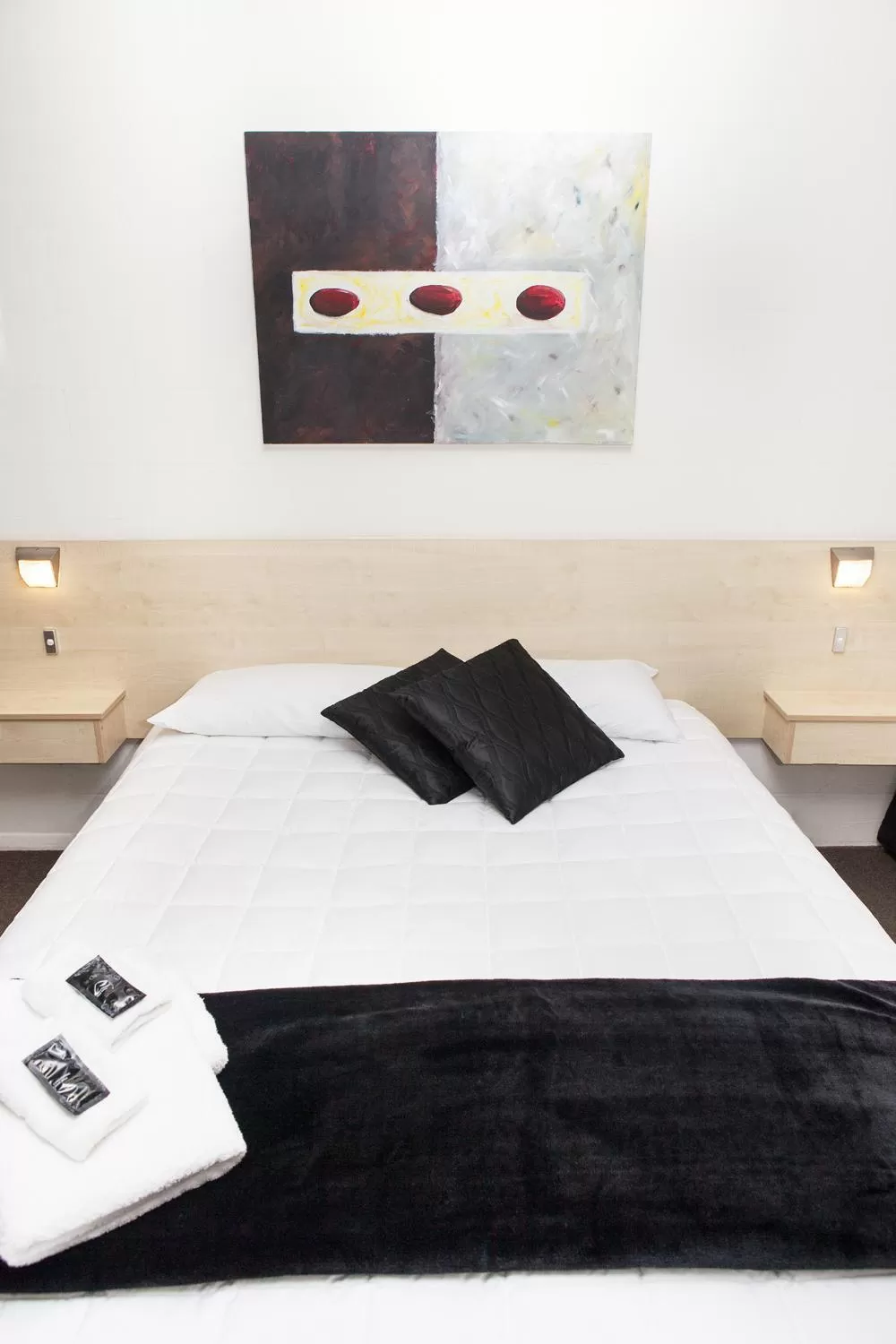 Bed in Picton Accommodation Gateway Motel