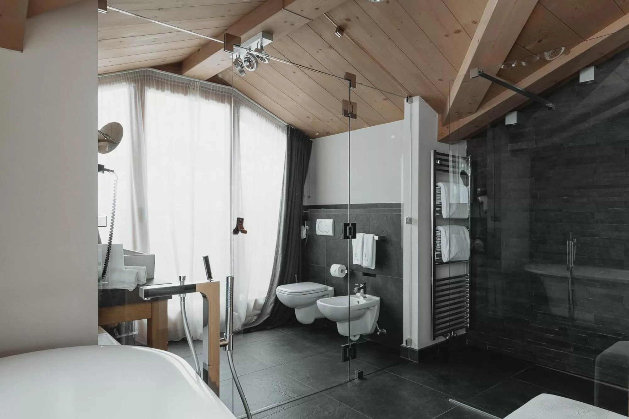 Bathroom, Bed in Eco & Wellness Boutique Hotel Sonne