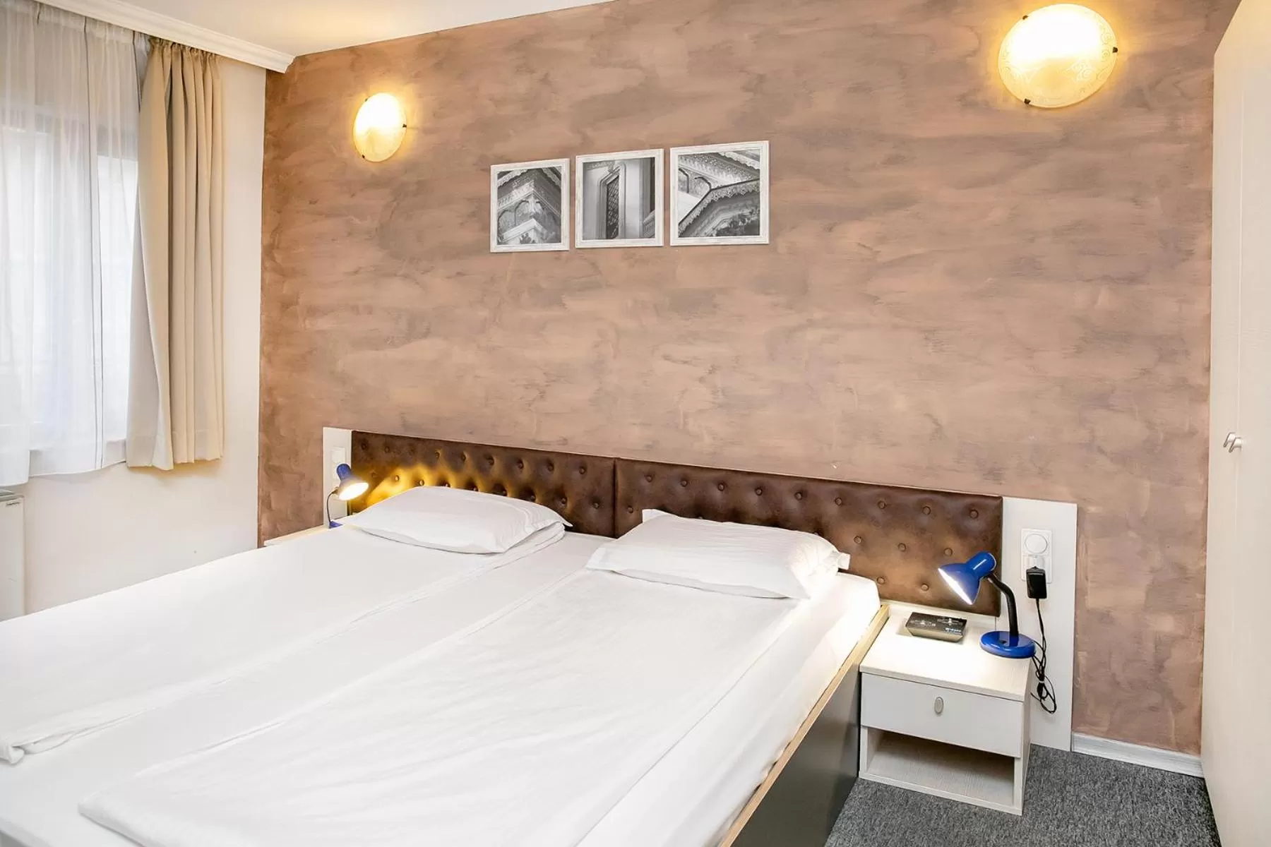 Bedroom, Bed in Hotel Niky