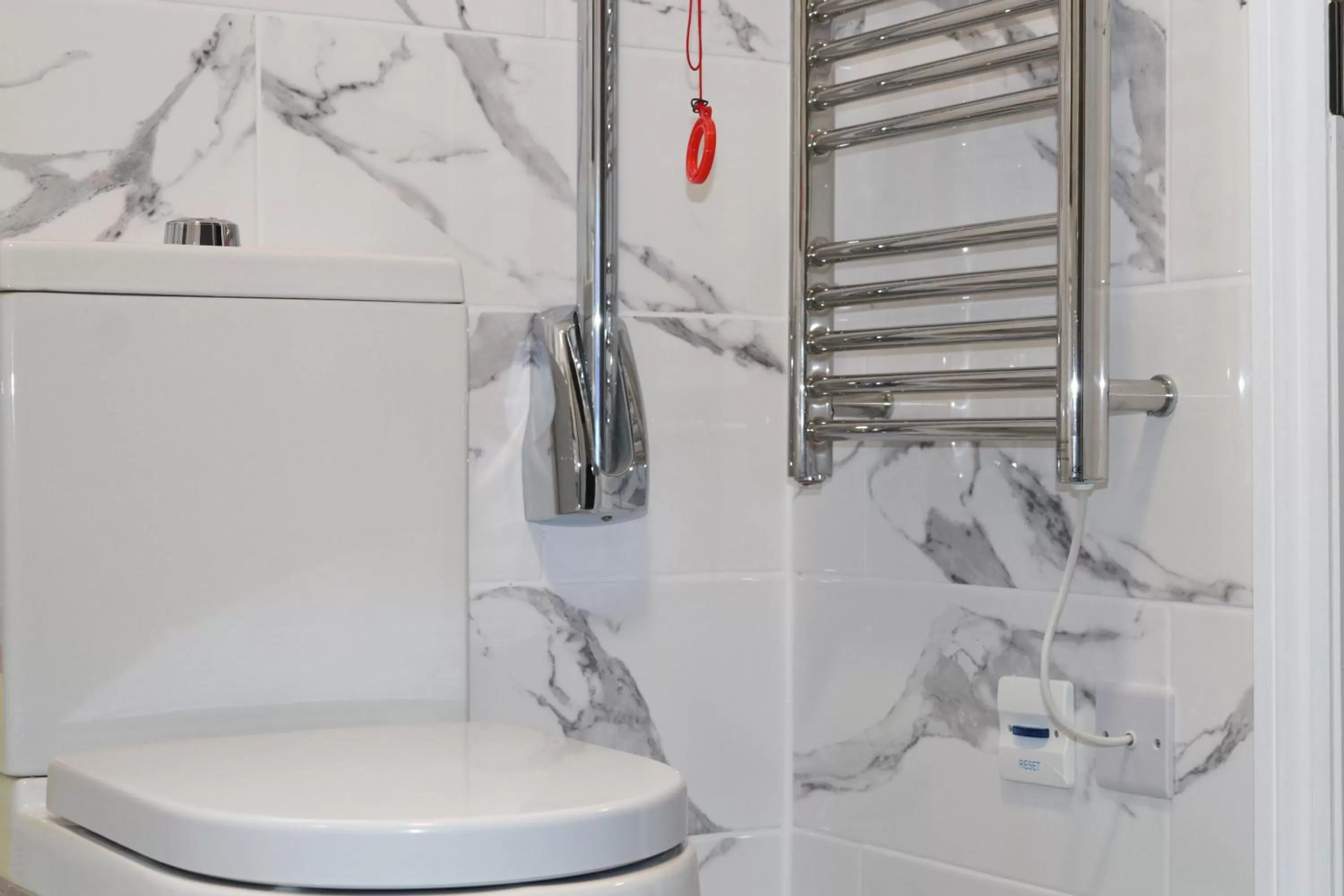 Bathroom in Blue Sapphire Hotel