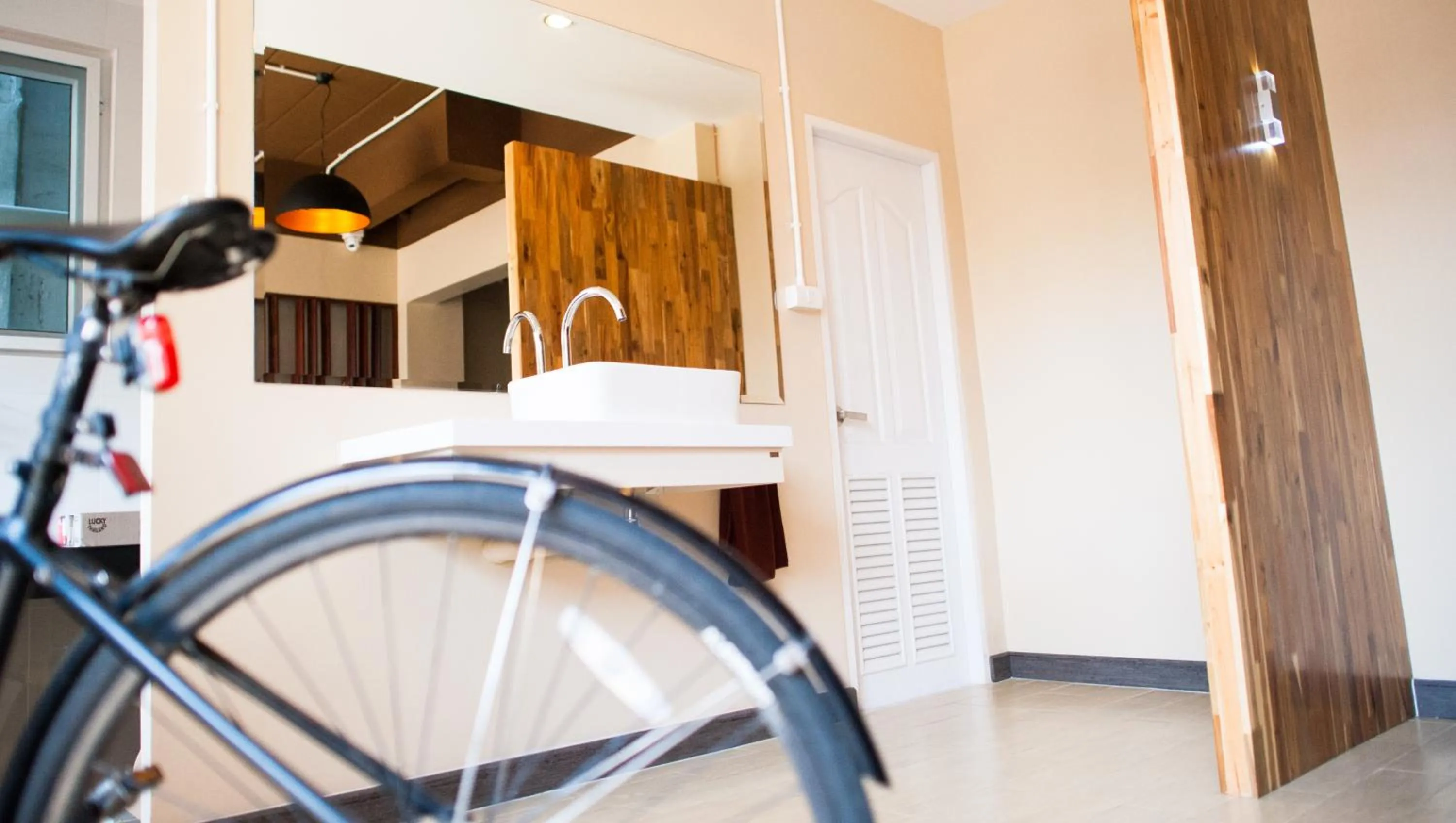 Restaurant/places to eat in KENCOZY accommodation