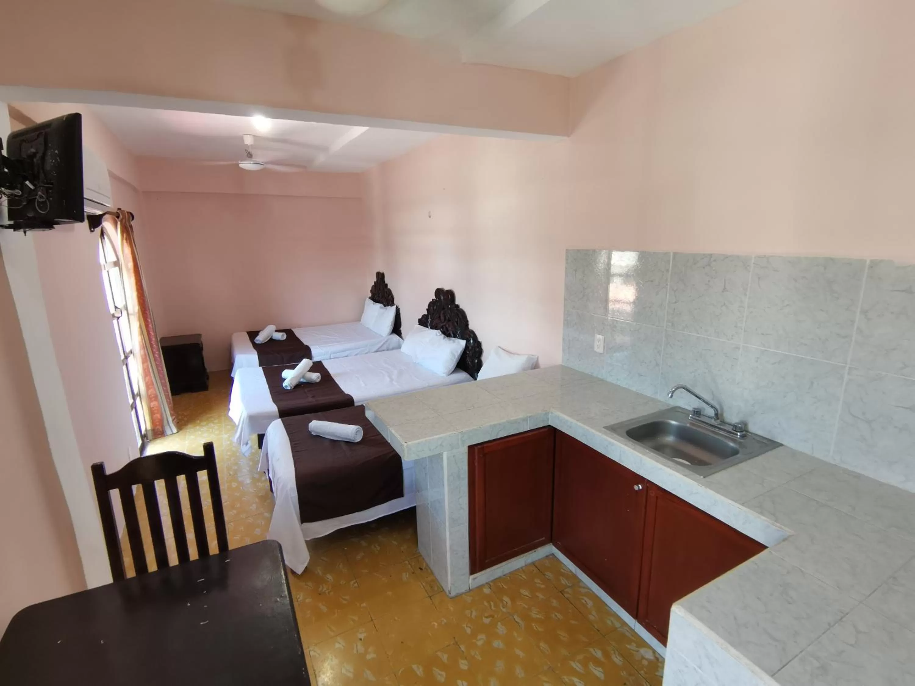 Kitchen/Kitchenette in Hotel Colonial San Carlos