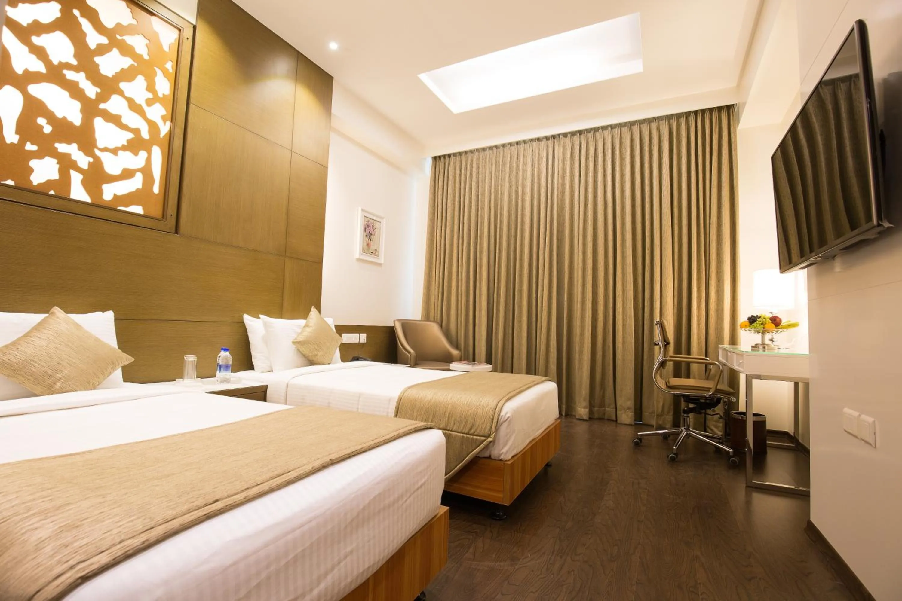 Bedroom, Bed in Kiscol Grands Hotel