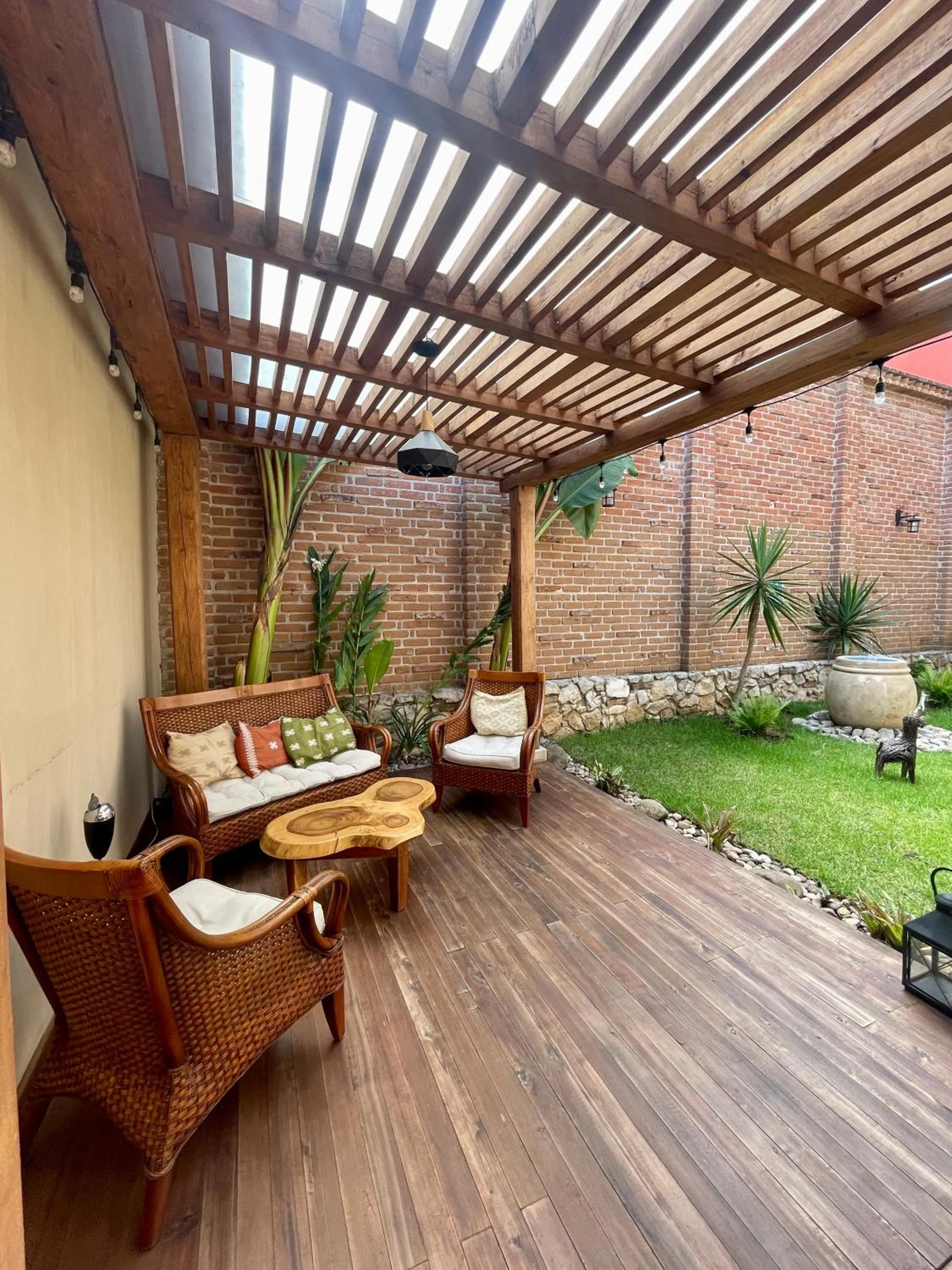 Restaurant/places to eat in La Estancia