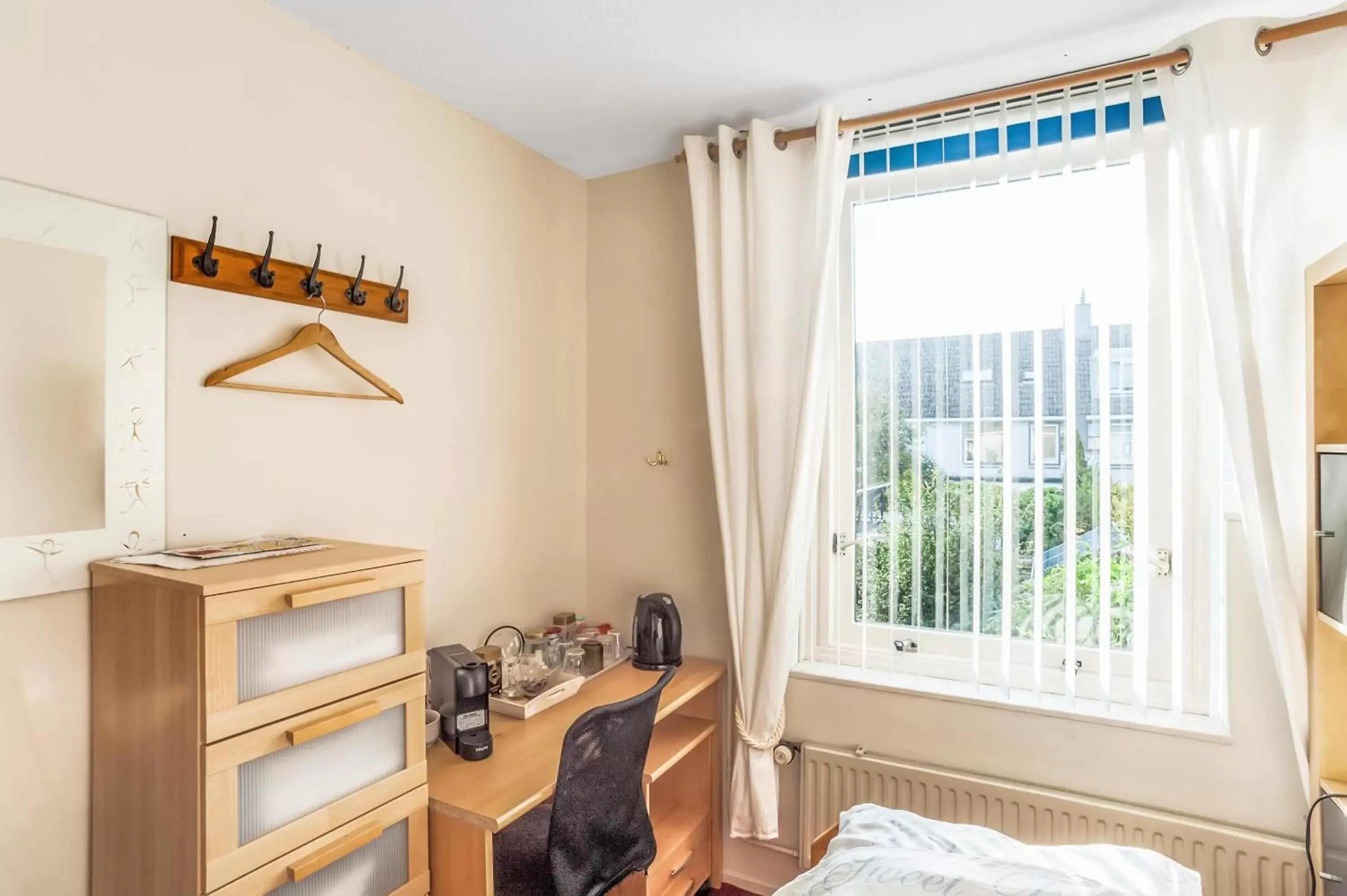 Budget Double or Twin Room in Wim's Place Schiphol Amsterdam Airport Budget Double or Twin Room in Wim's Place Schiphol Amsterdam Airport