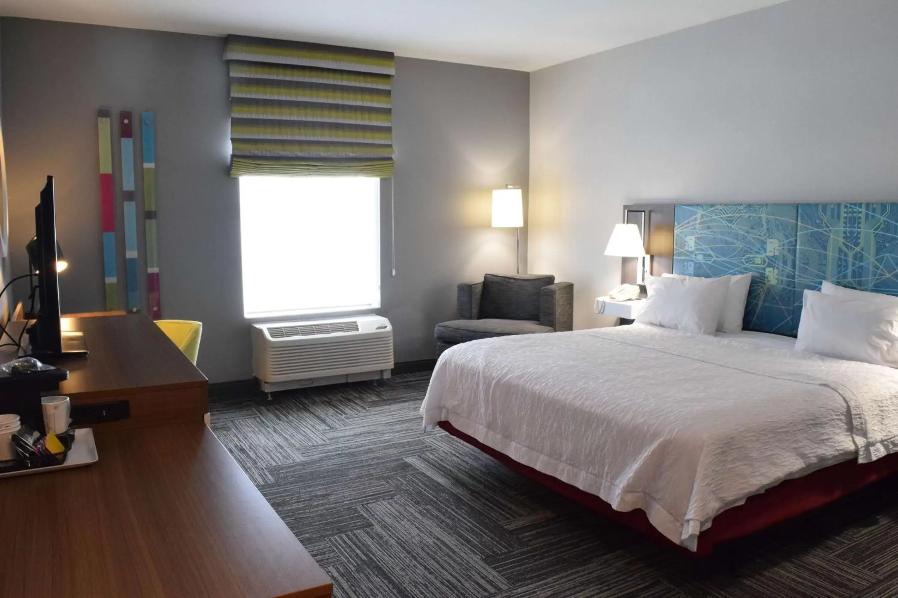 King Room - Non-Smoking in Hampton Inn Hamburg King Room - Non-Smoking in Hampton Inn Hamburg