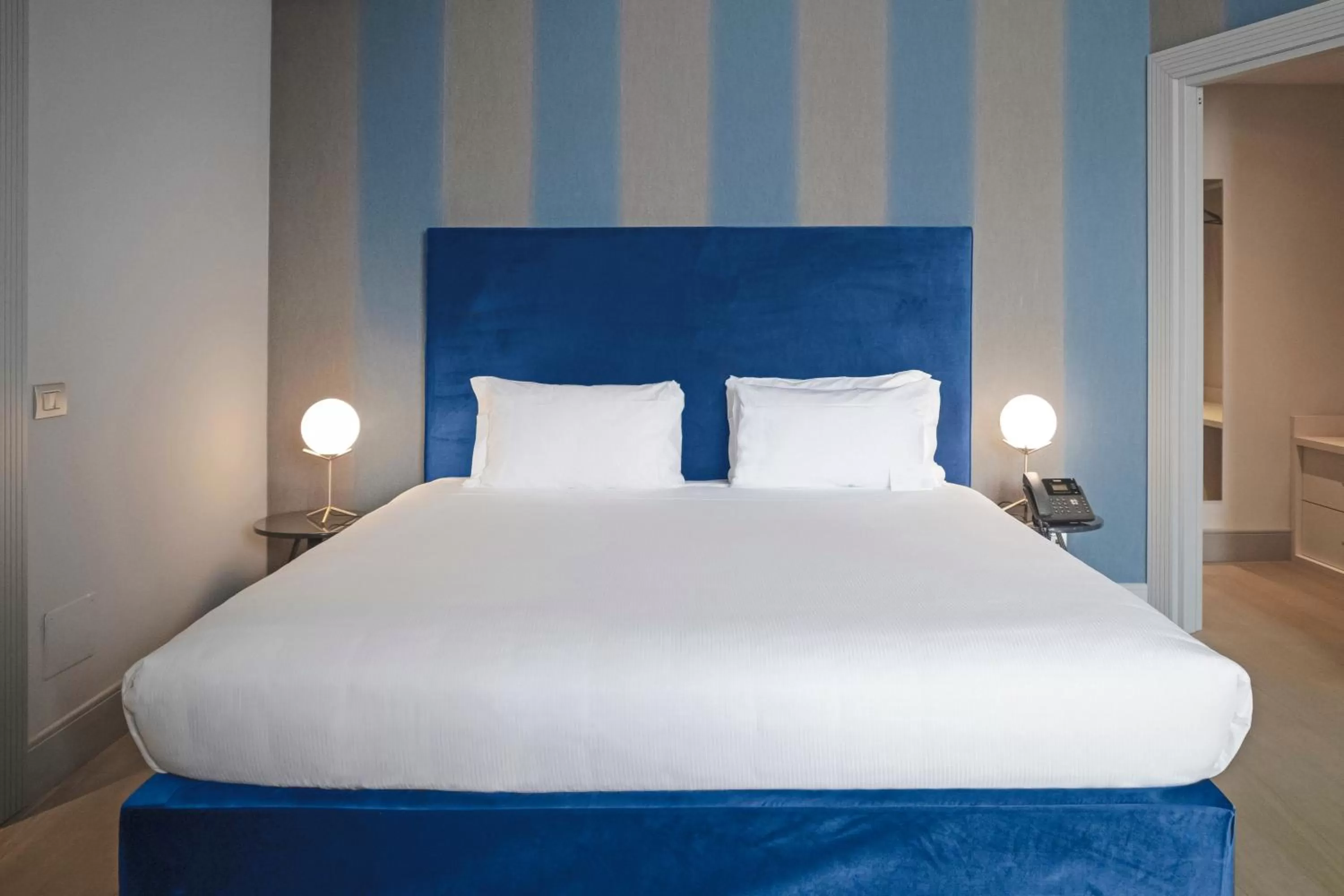 Bed in Palazzo Cornalia