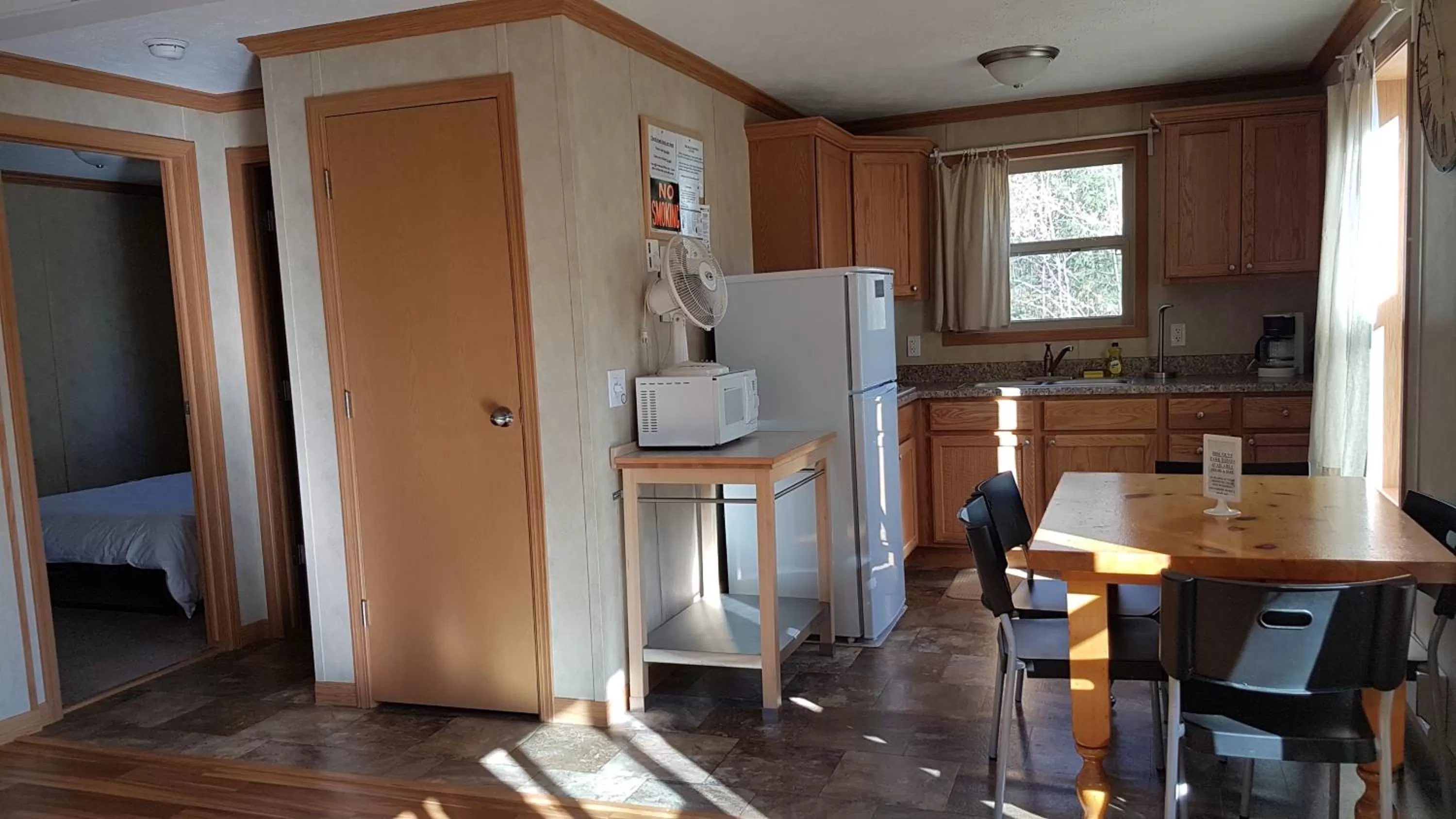 Parkway Cottage Resort and Trading Post