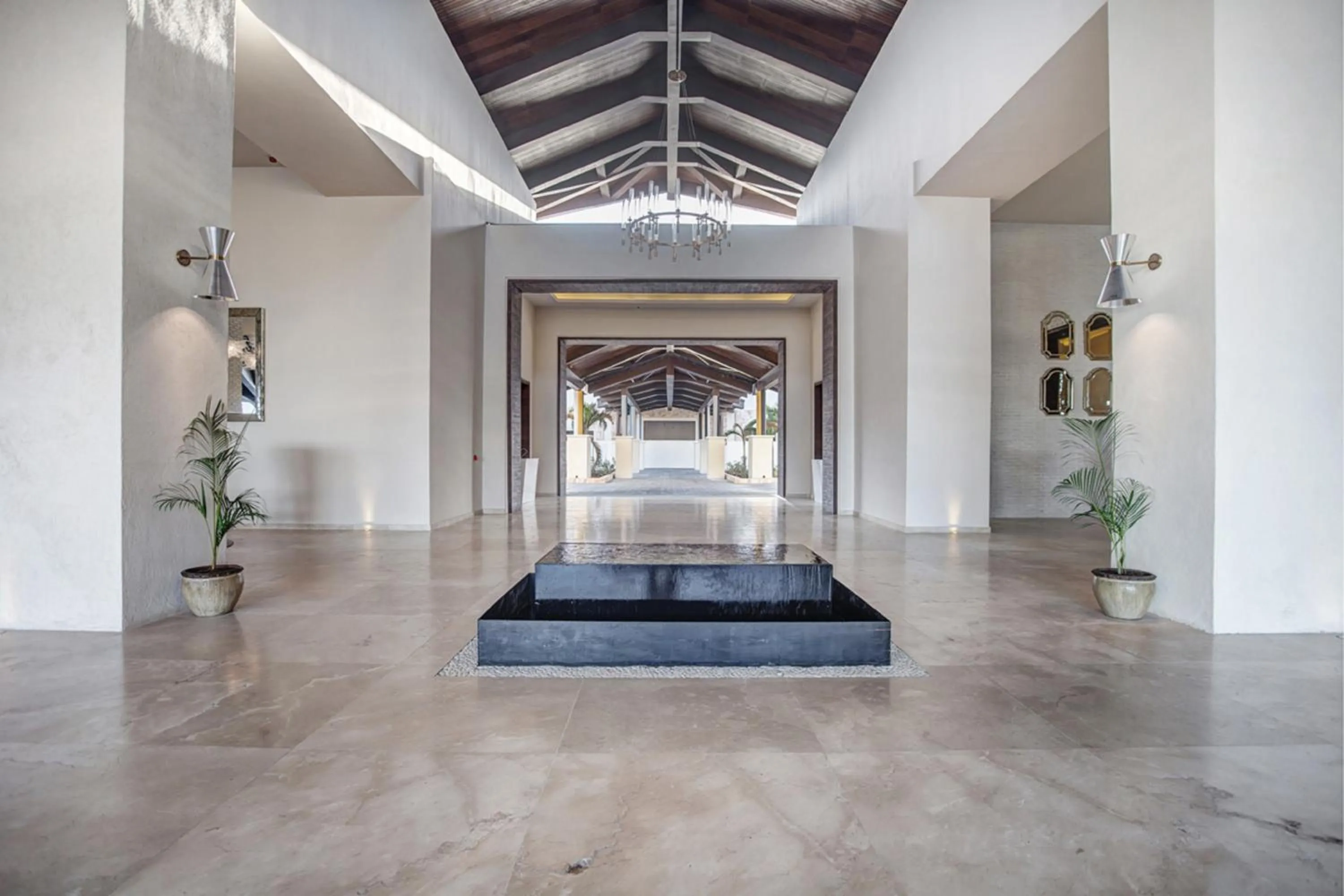 Area and facilities in Royalton Saint Lucia, An Autograph Collection All-Inclusive Resort