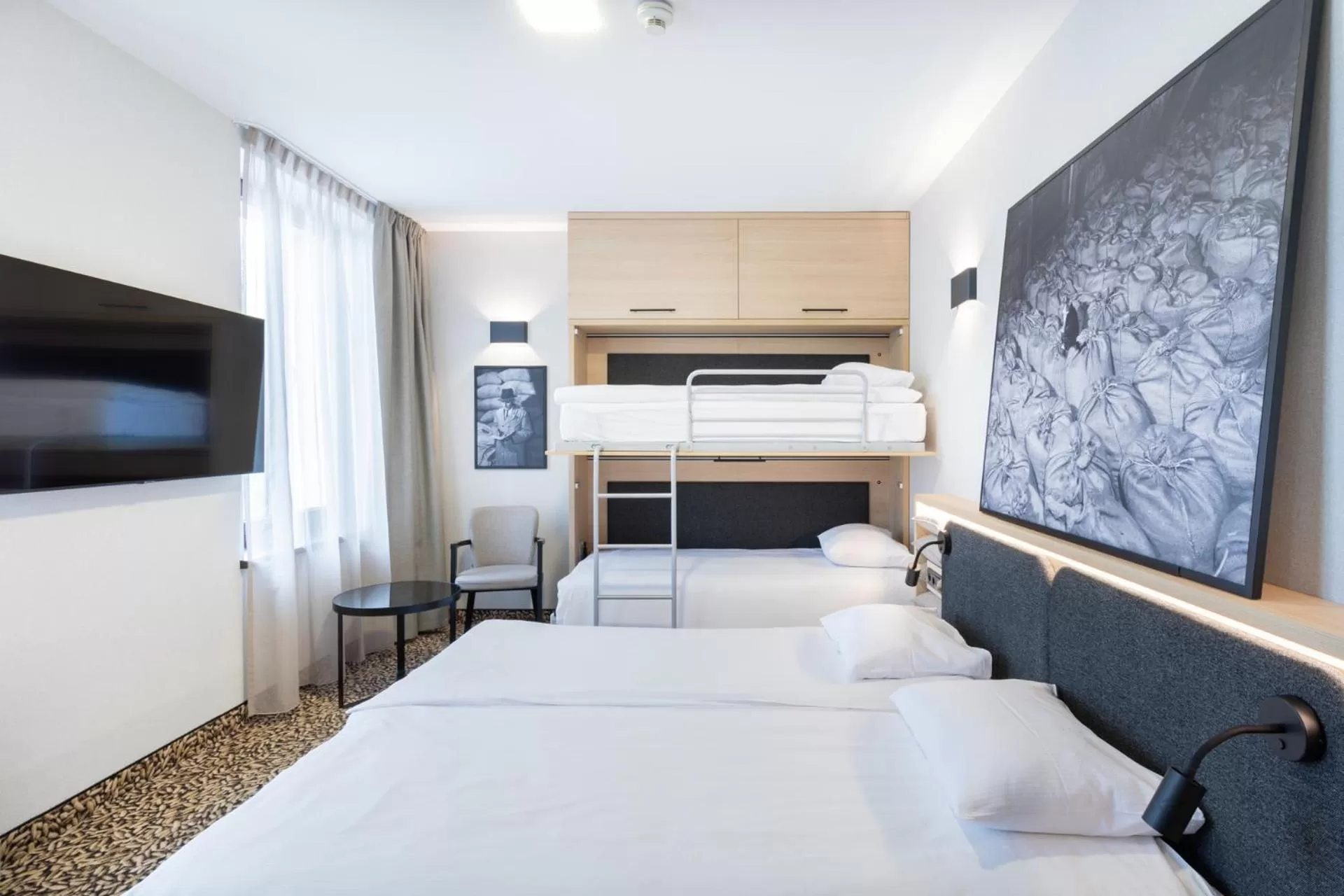 Bedroom, Bed in Qubus Hotel Gdańsk