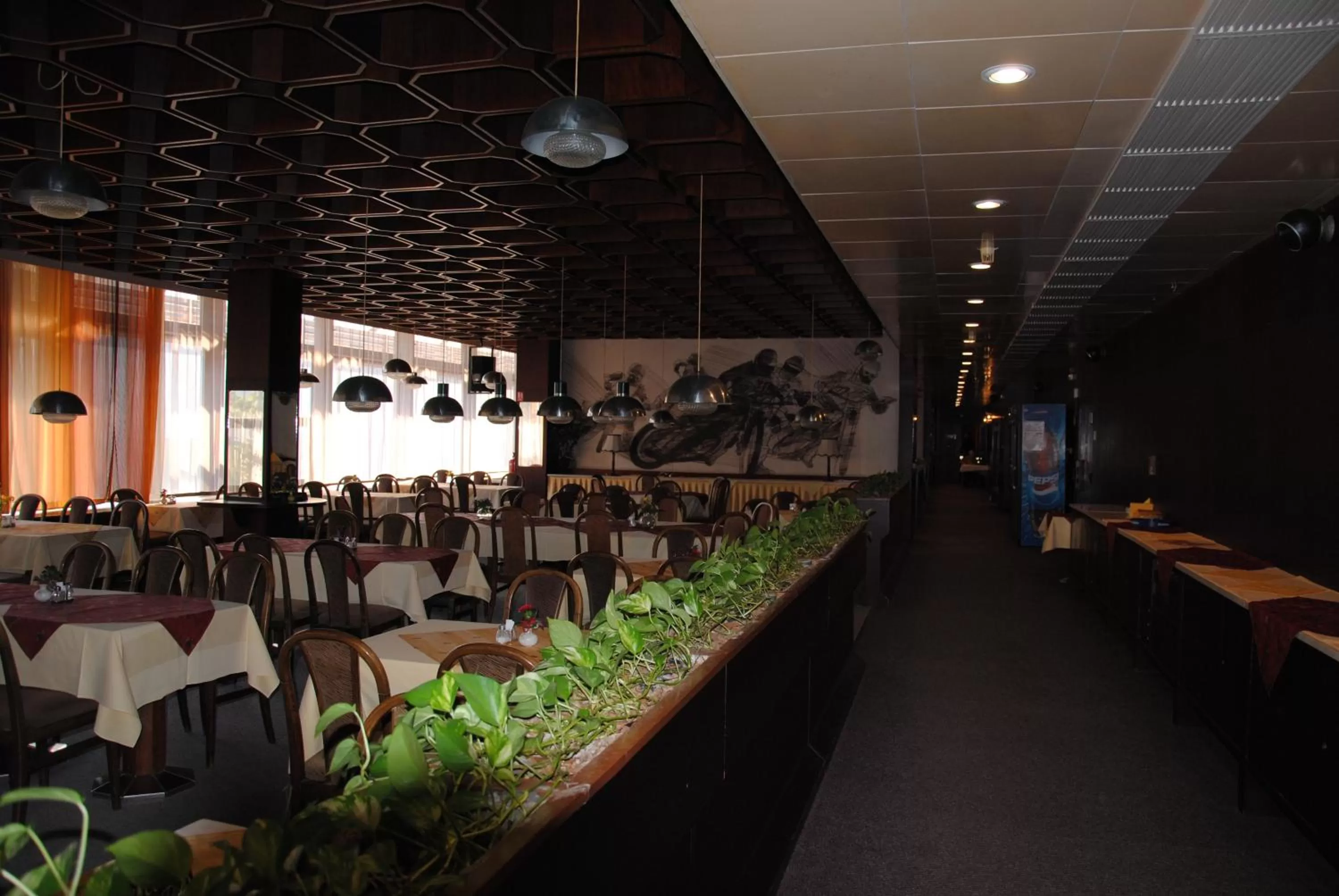 Restaurant/places to eat in Hotel Labe