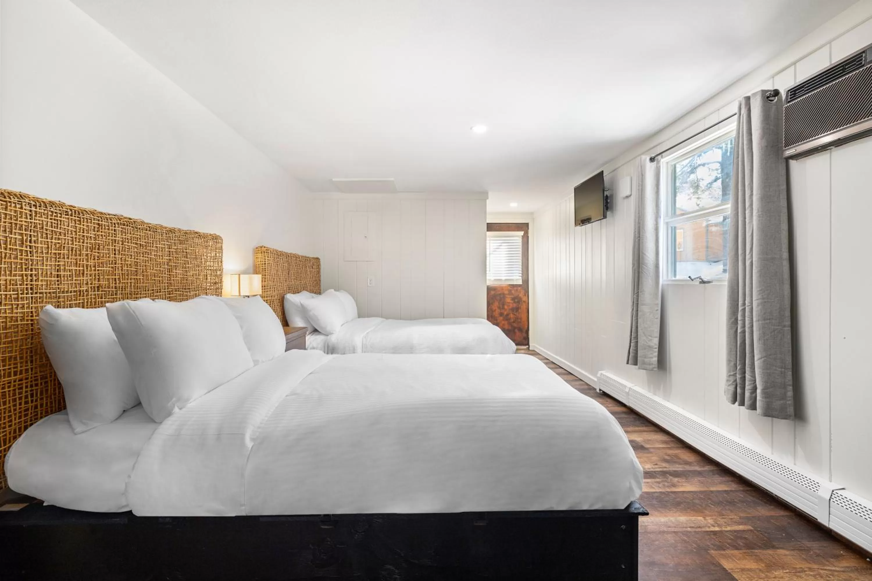 Bedroom, Bed in The Inn & More