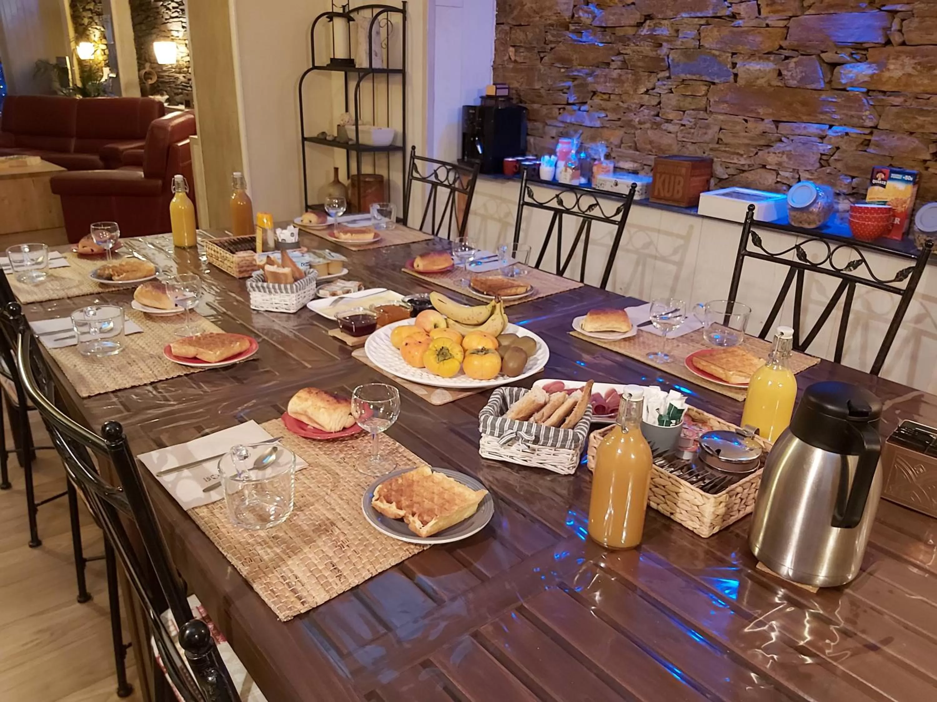Dining area, Restaurant/Places to Eat in Le Patio de Luchon