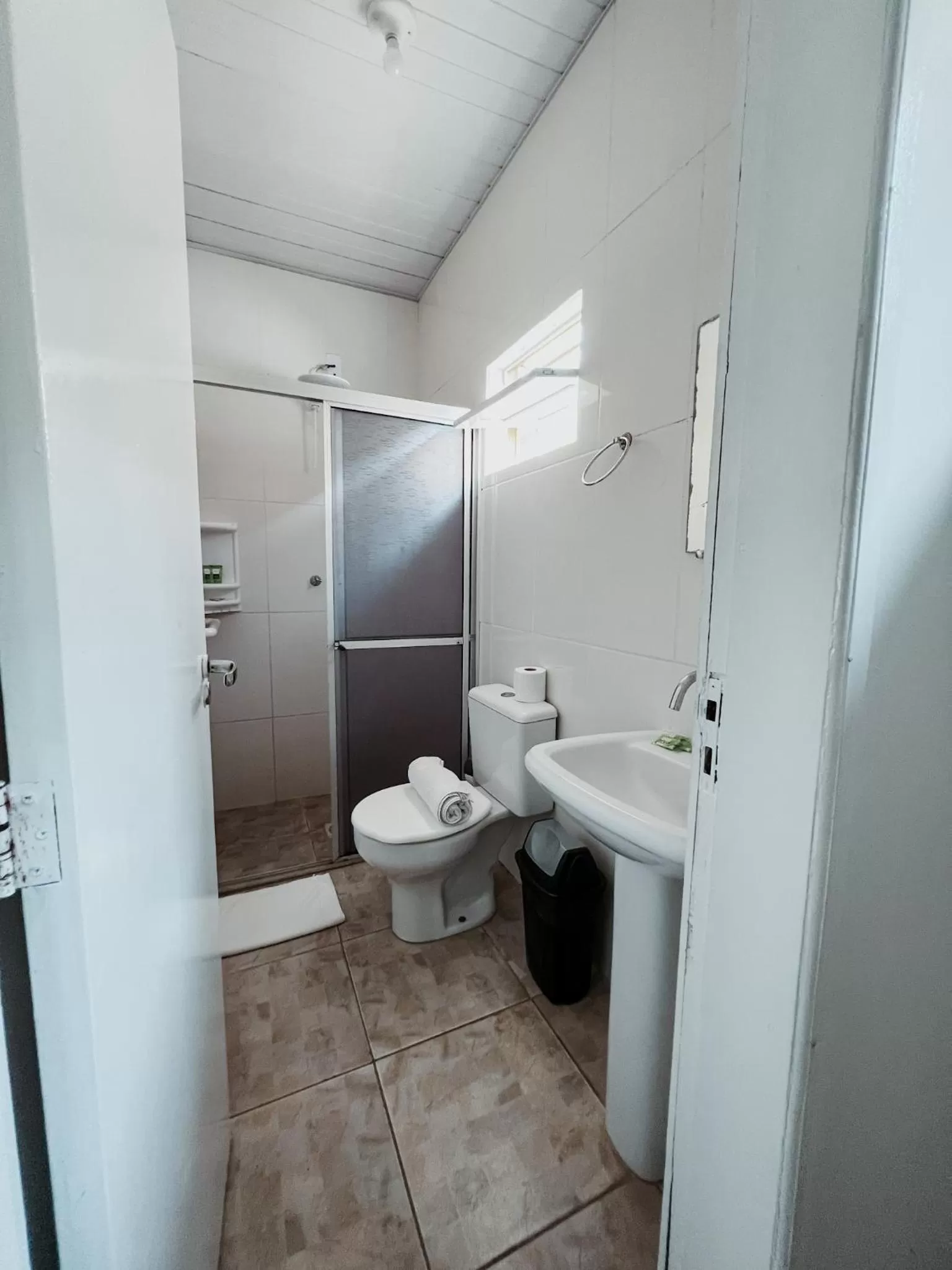 Bathroom in Pousada Marinamarela