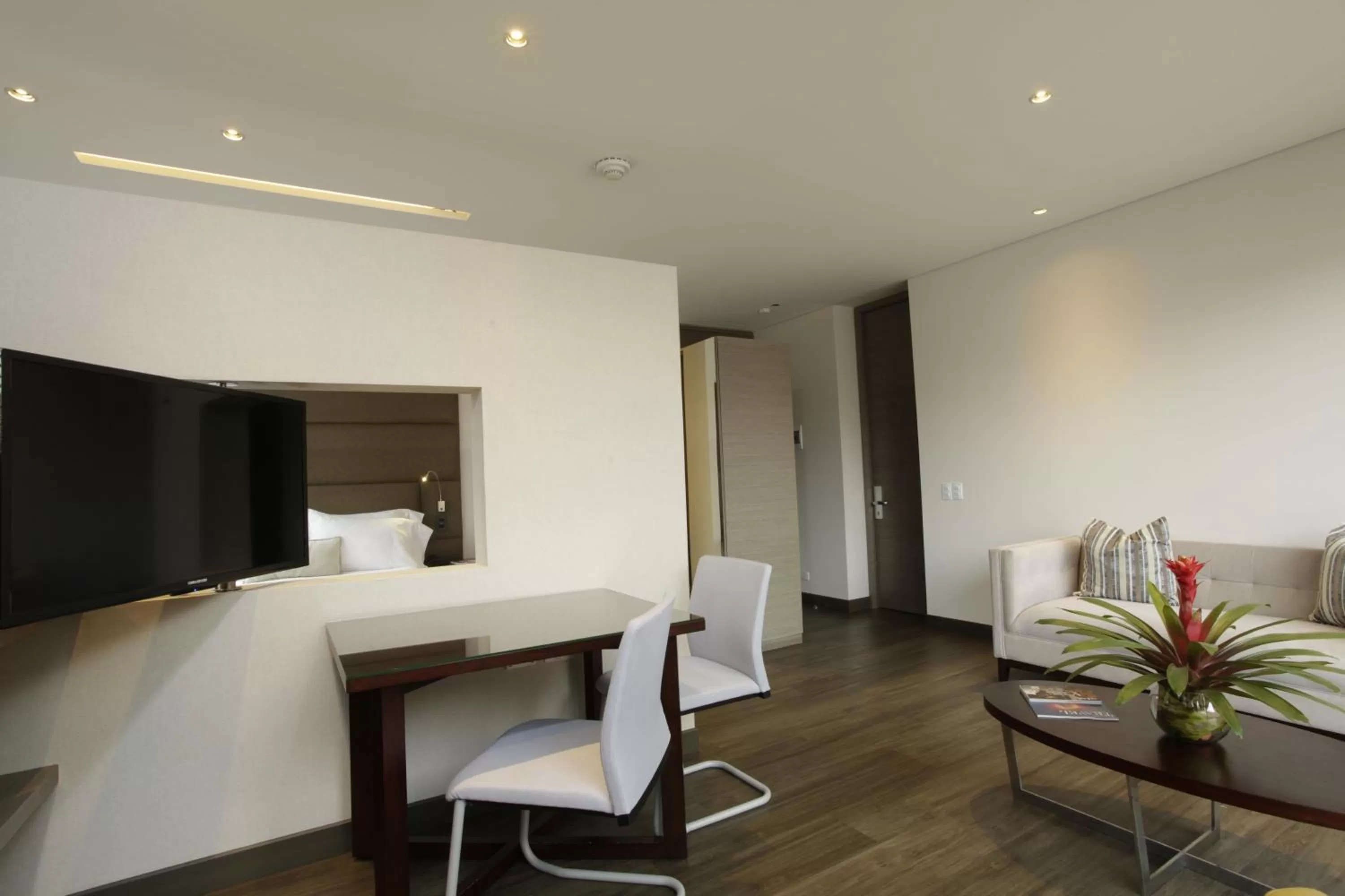 Bedroom in bs Rosales Hotel