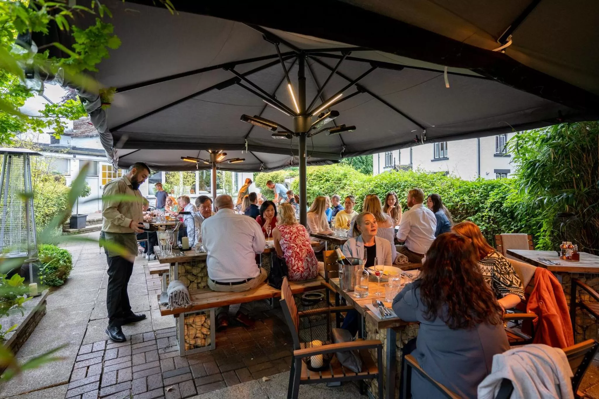 Restaurant/places to eat in The Bridge