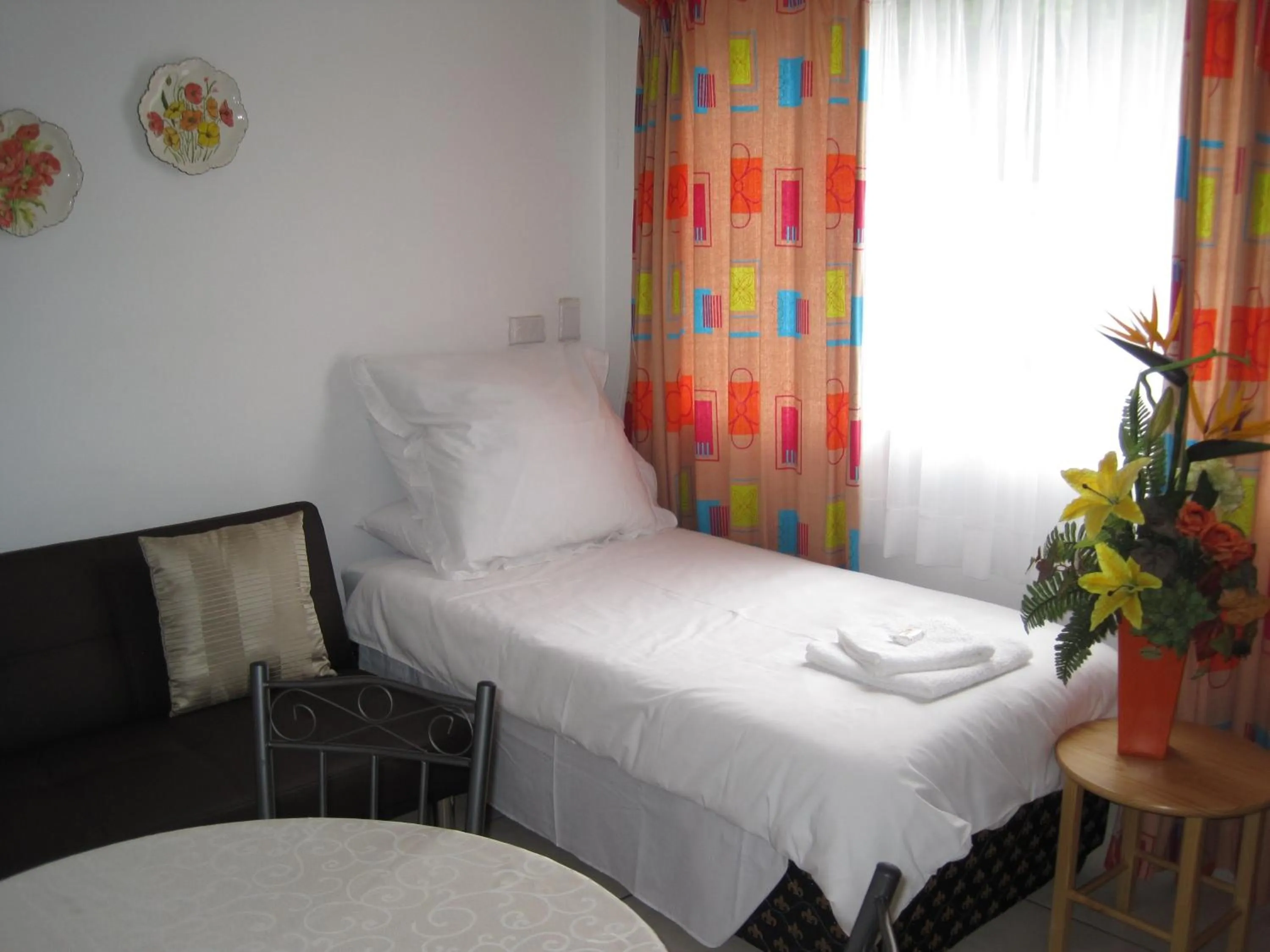 Living room in Clinch Self Catering