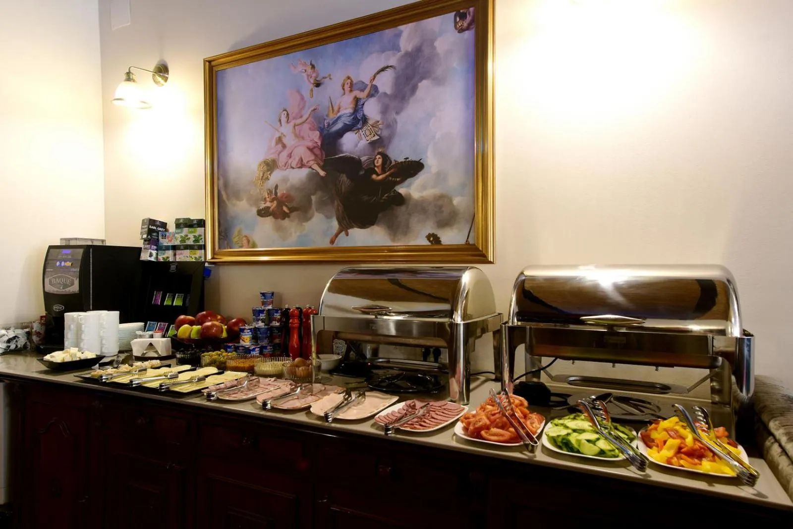 Breakfast in Safrano Palace