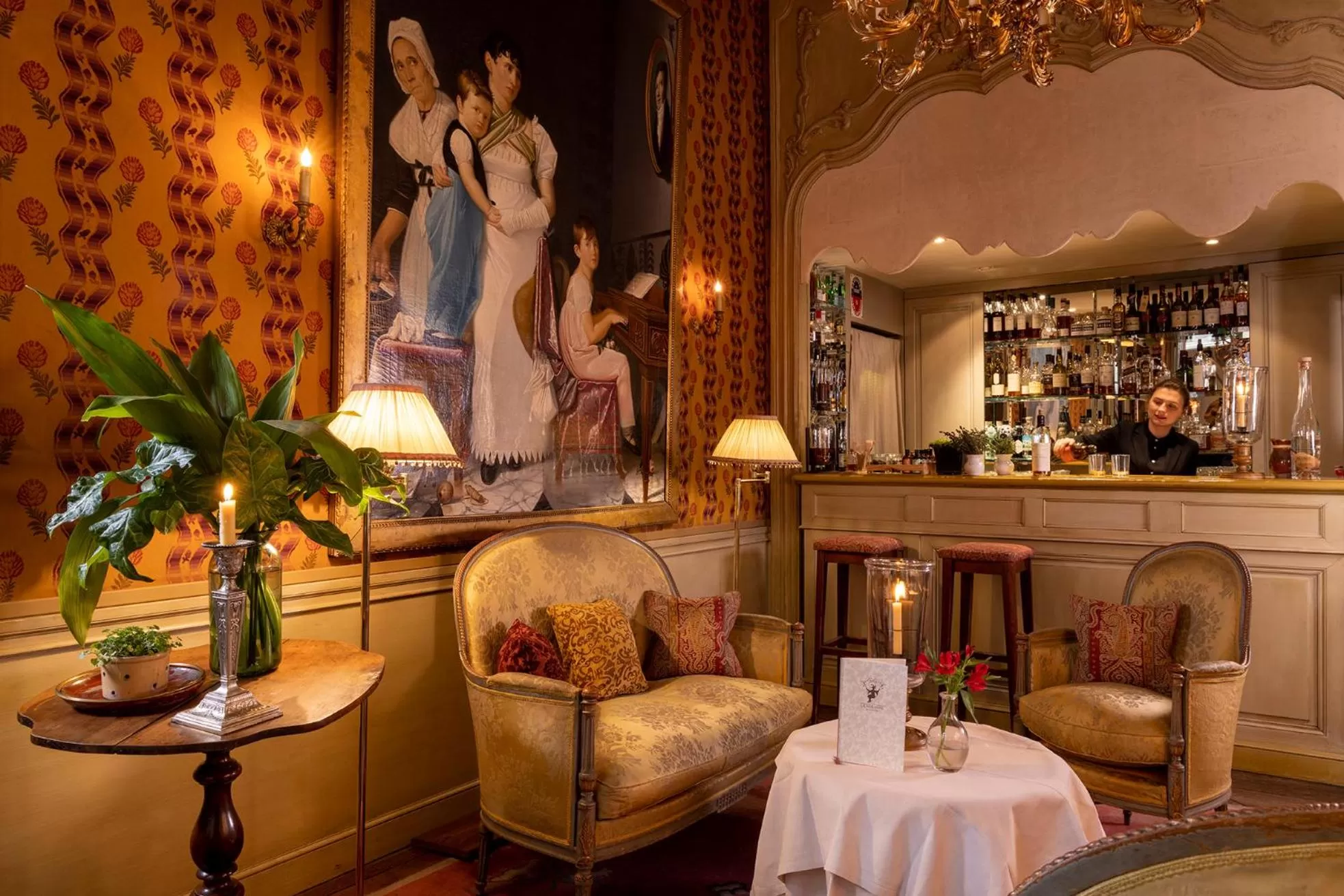 Lounge or bar in La Mirande