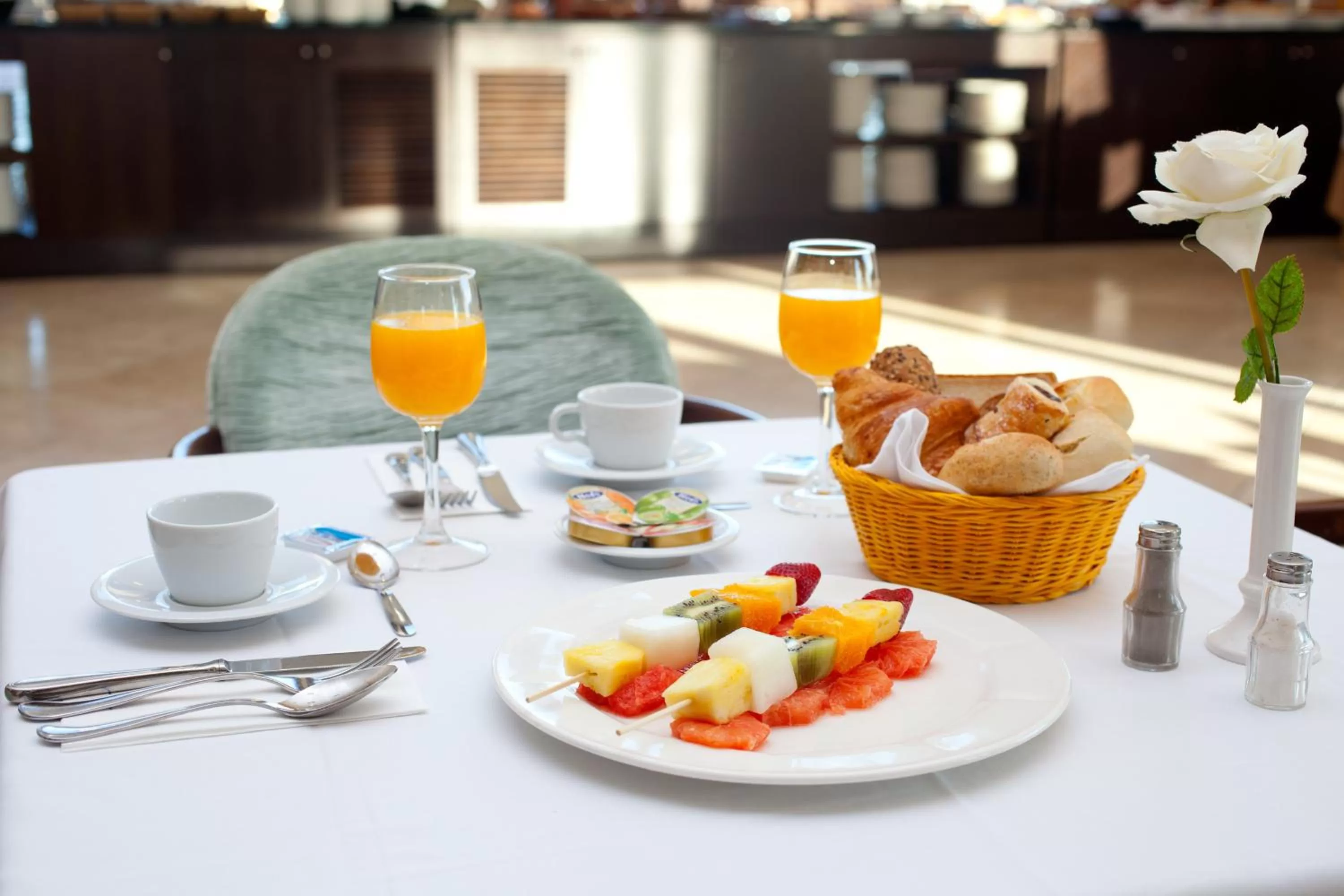 Buffet breakfast in Senator Mar Menor Golf & Spa Resort