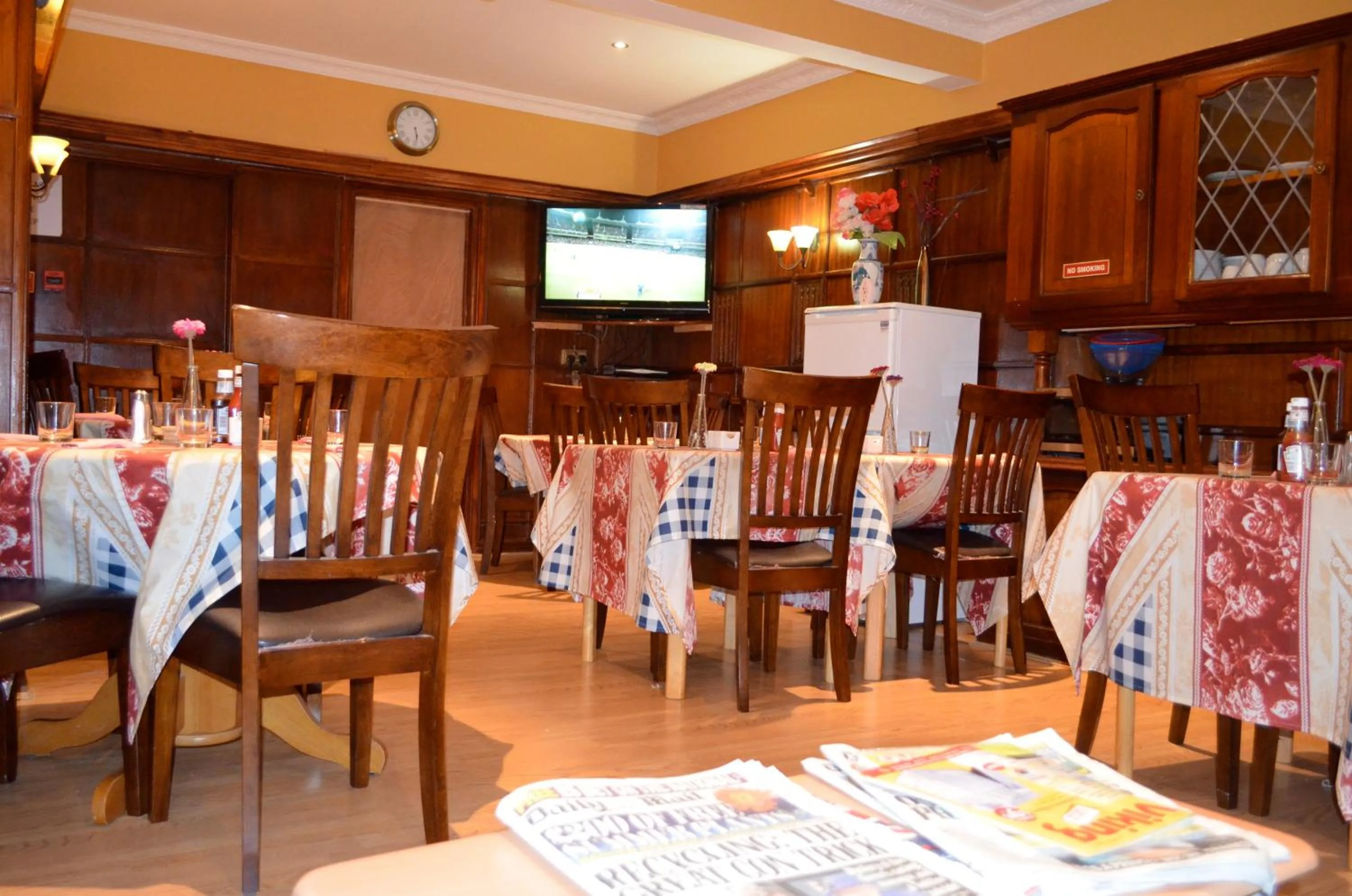 Restaurant/places to eat in Twickenham Guest House