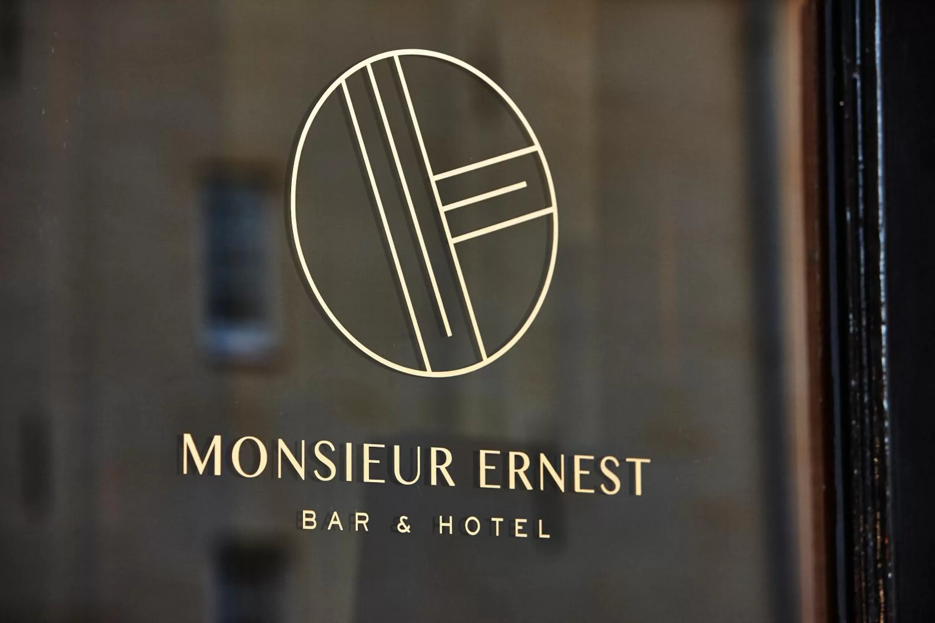Hotel Monsieur Ernest Hotel Monsieur Ernest