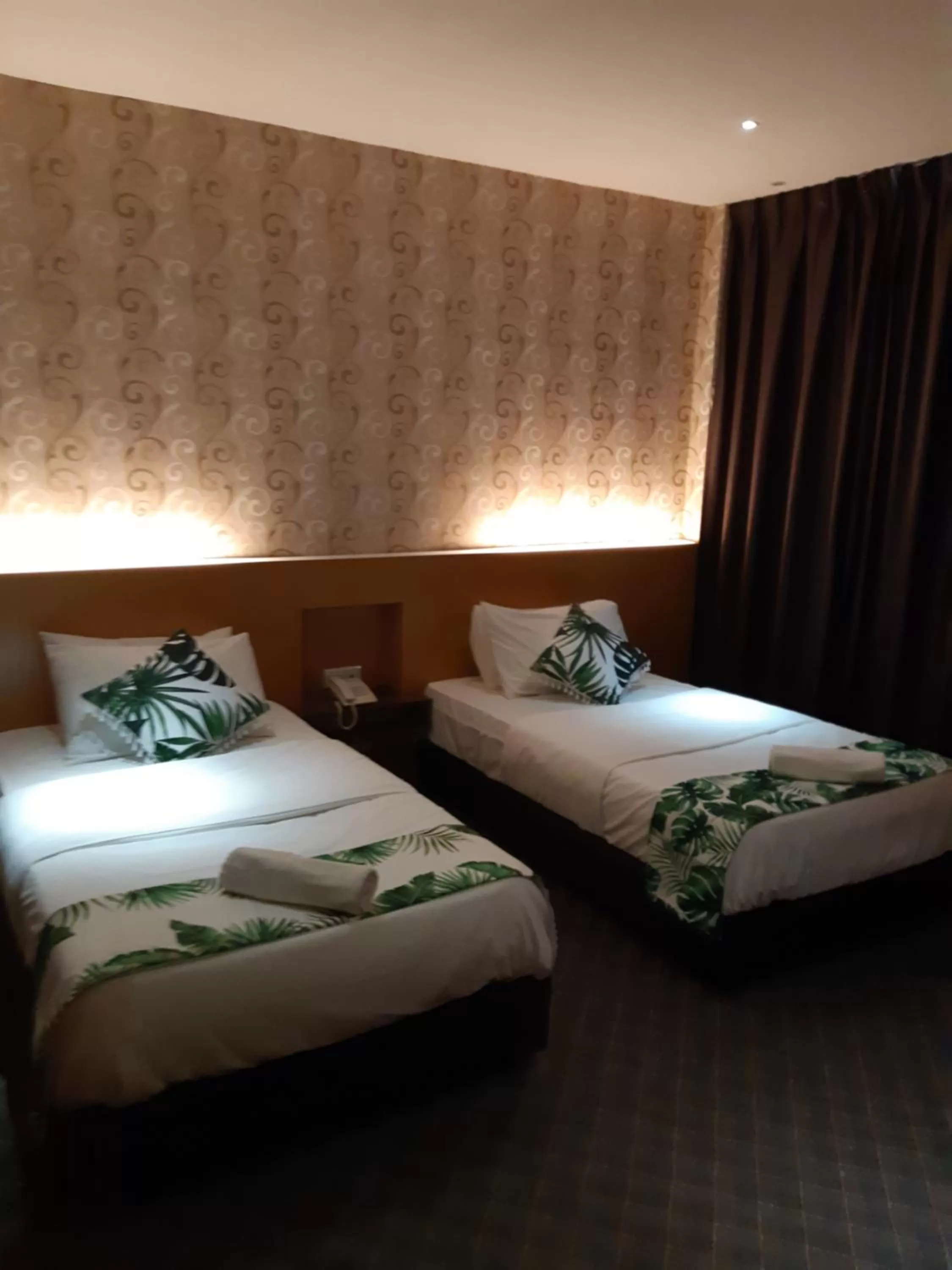 Grandeur Hotel And Spa