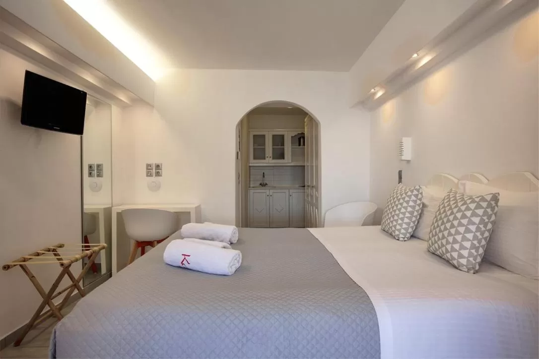 Bed in Katerina mare