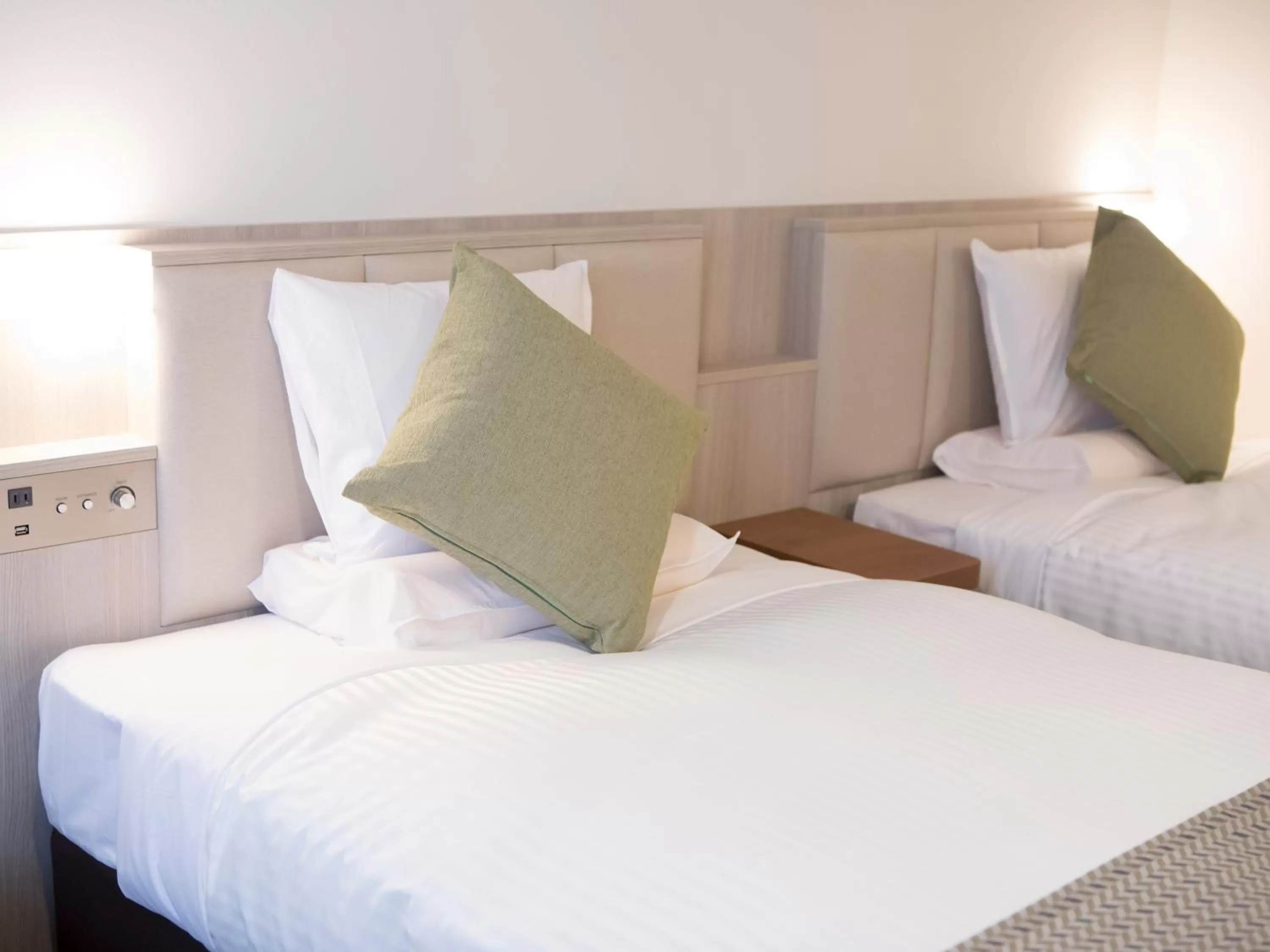 Photo of the whole room, Bed in HOTEL MYSTAYS Midosuji Honmachi