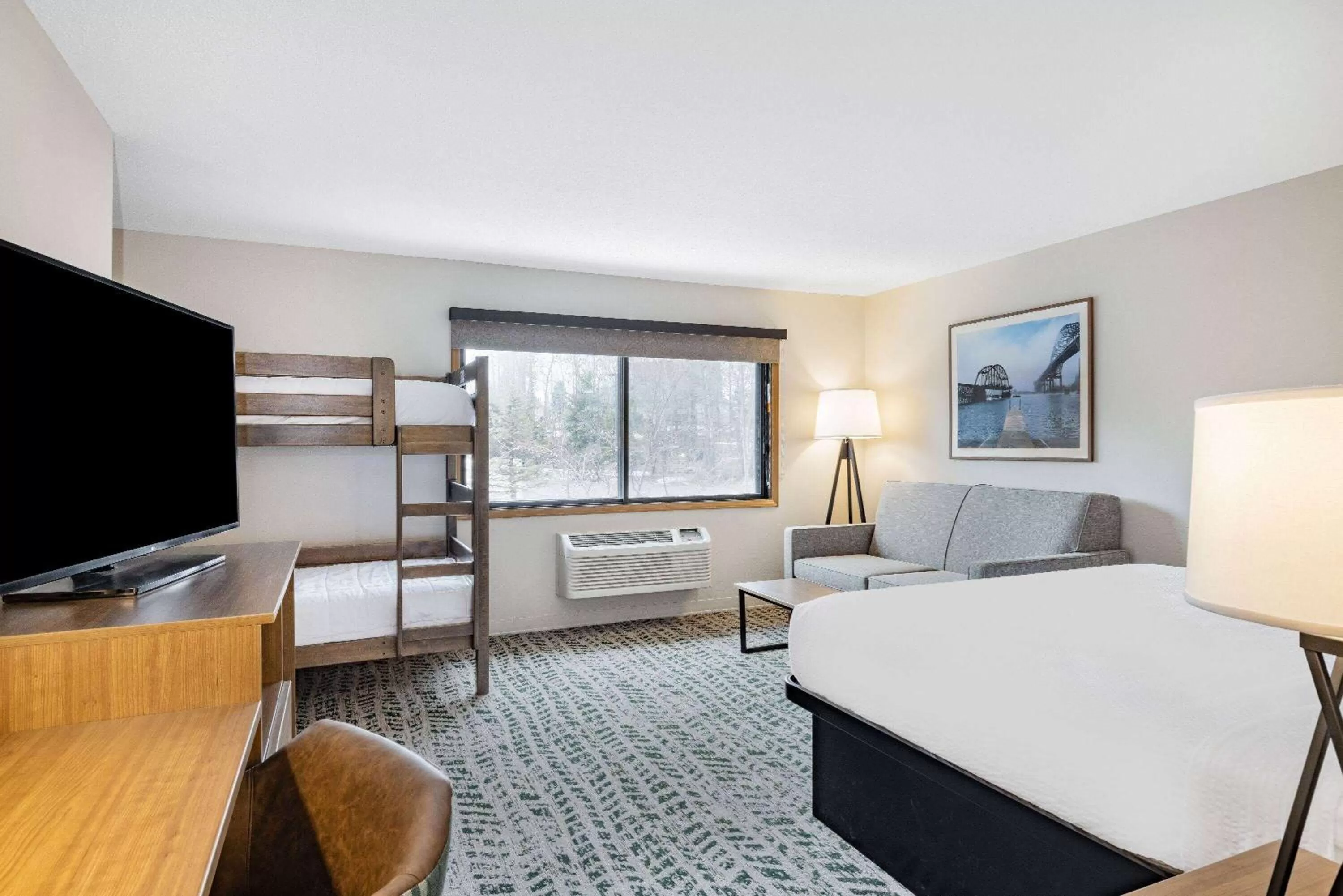 Bed in AmericInn by Wyndham Duluth South Proctor Black Woods Event Ctr