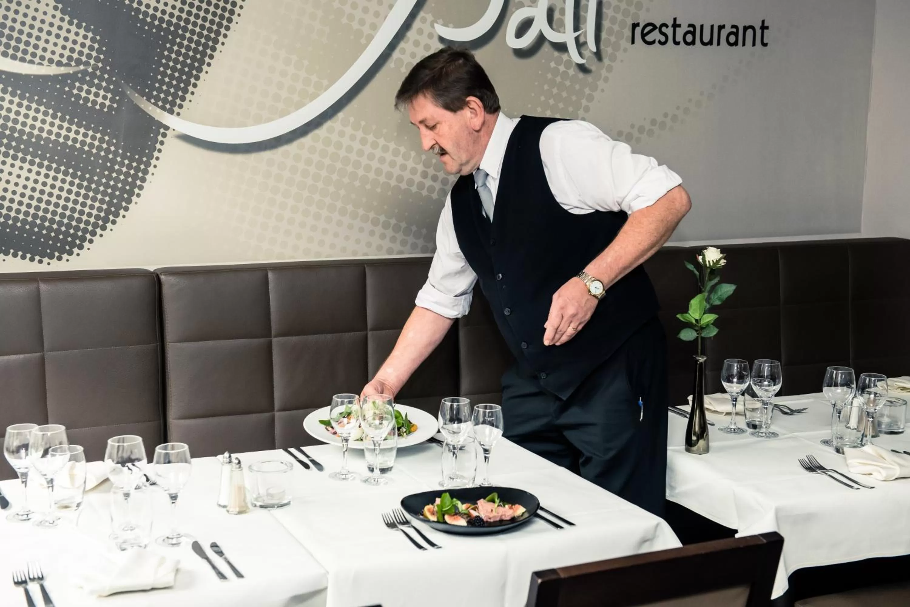 Dining area in Castelnou Aparthotel