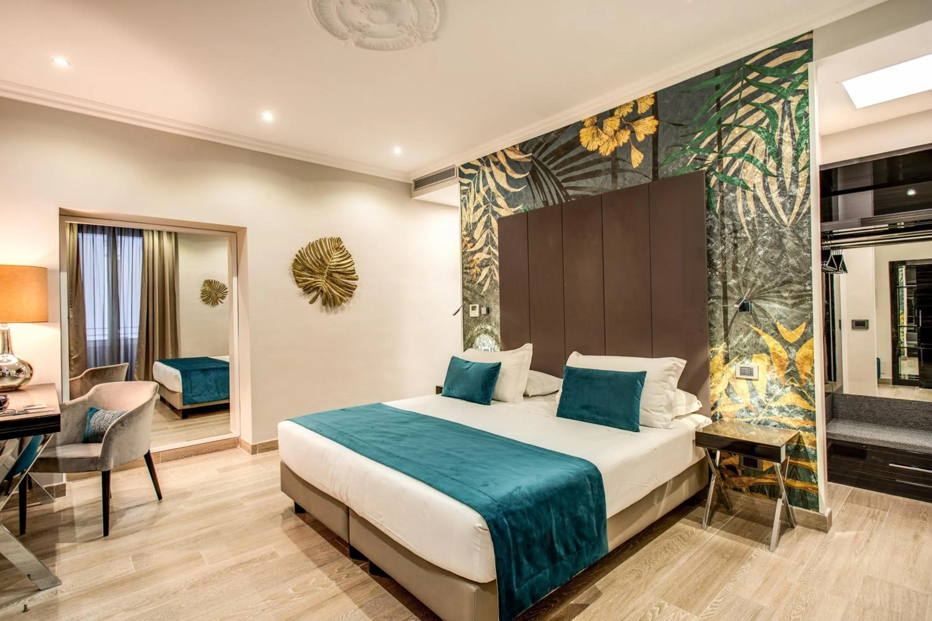 Photo of the whole room, Bed in Relais De La Poste