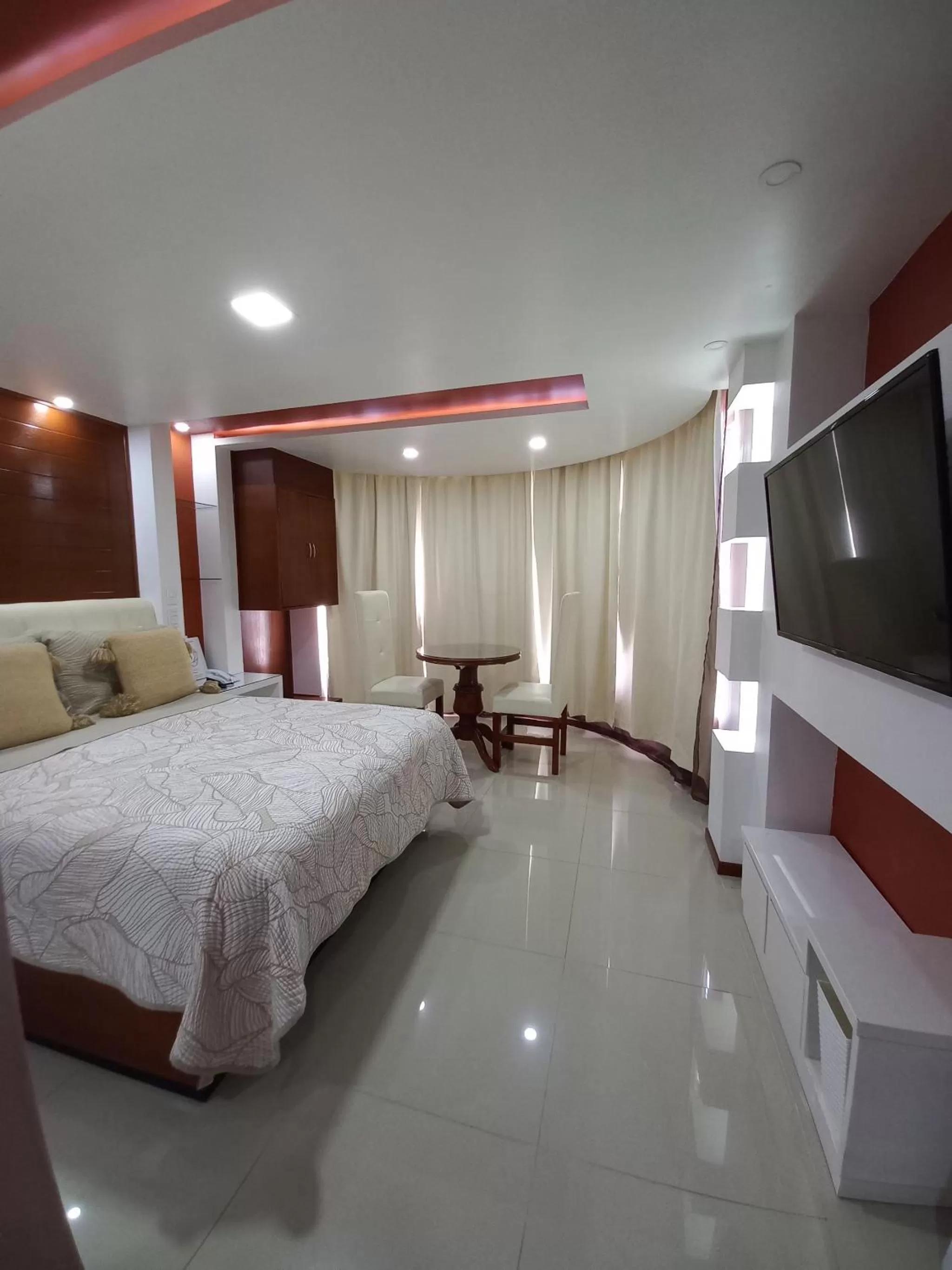 Photo of the whole room, Bed in La Aurora Hotel Like Home