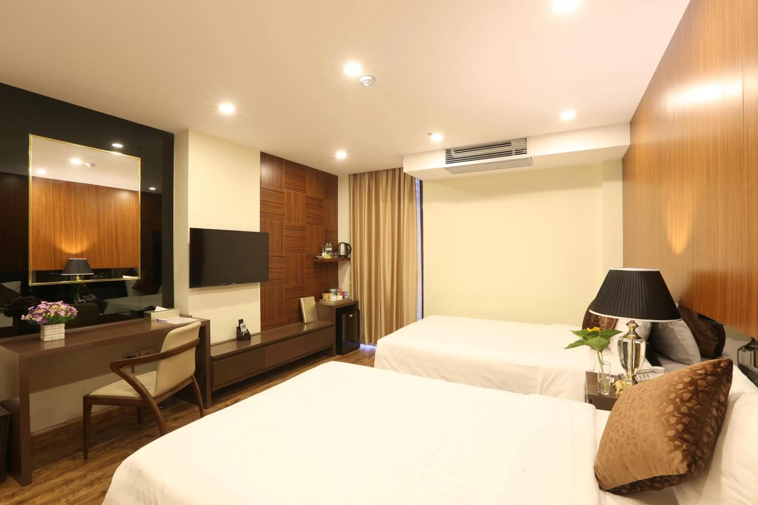 Bedroom, Bed in Au Viet Hotel