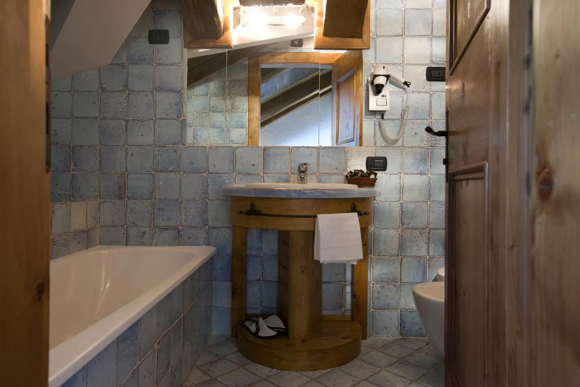 Bathroom in Hotel Cortina