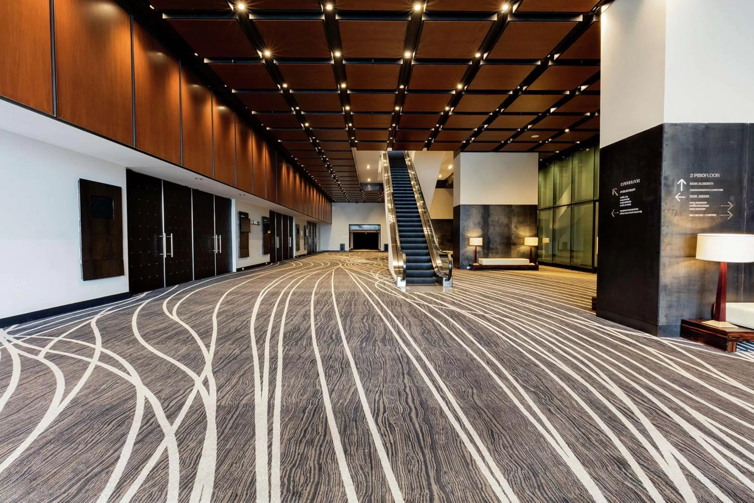 Lobby or reception in Hilton Mexico City Reforma