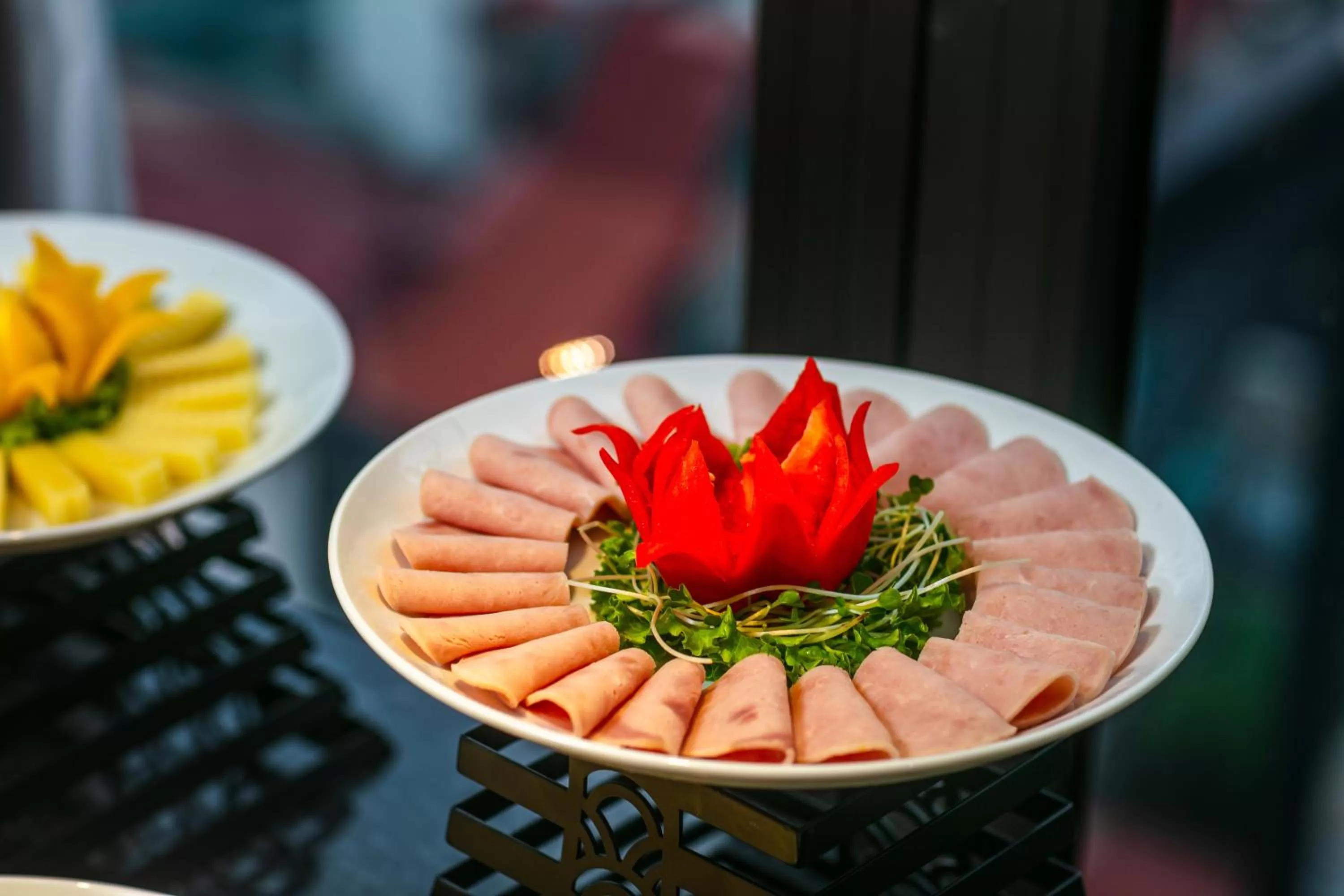 Food in MAY DE VILLE Lakeside Hotel