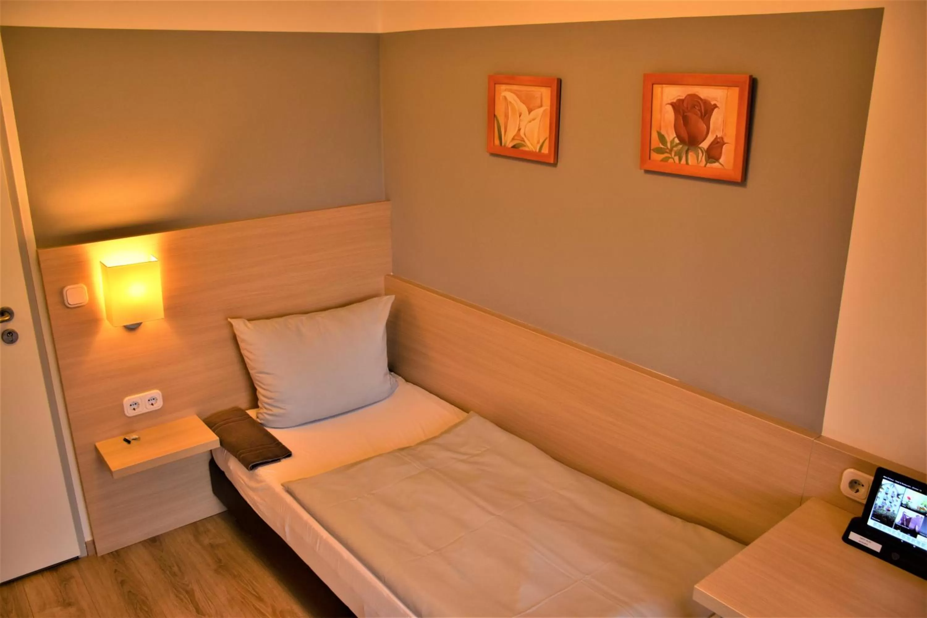 Bed in Altes Eishaus, Hotel & Restaurant