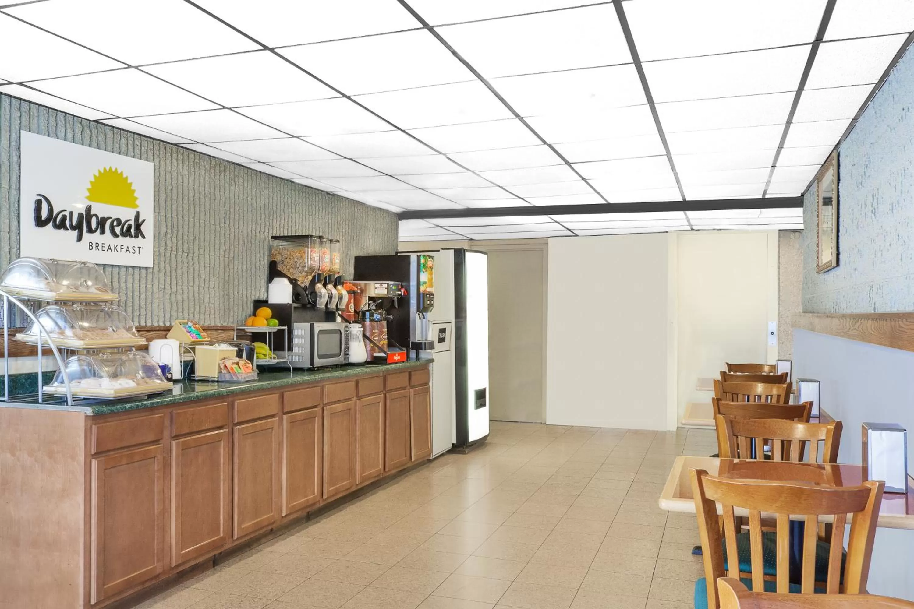 Restaurant/places to eat in Days Inn by Wyndham Wilkes Barre